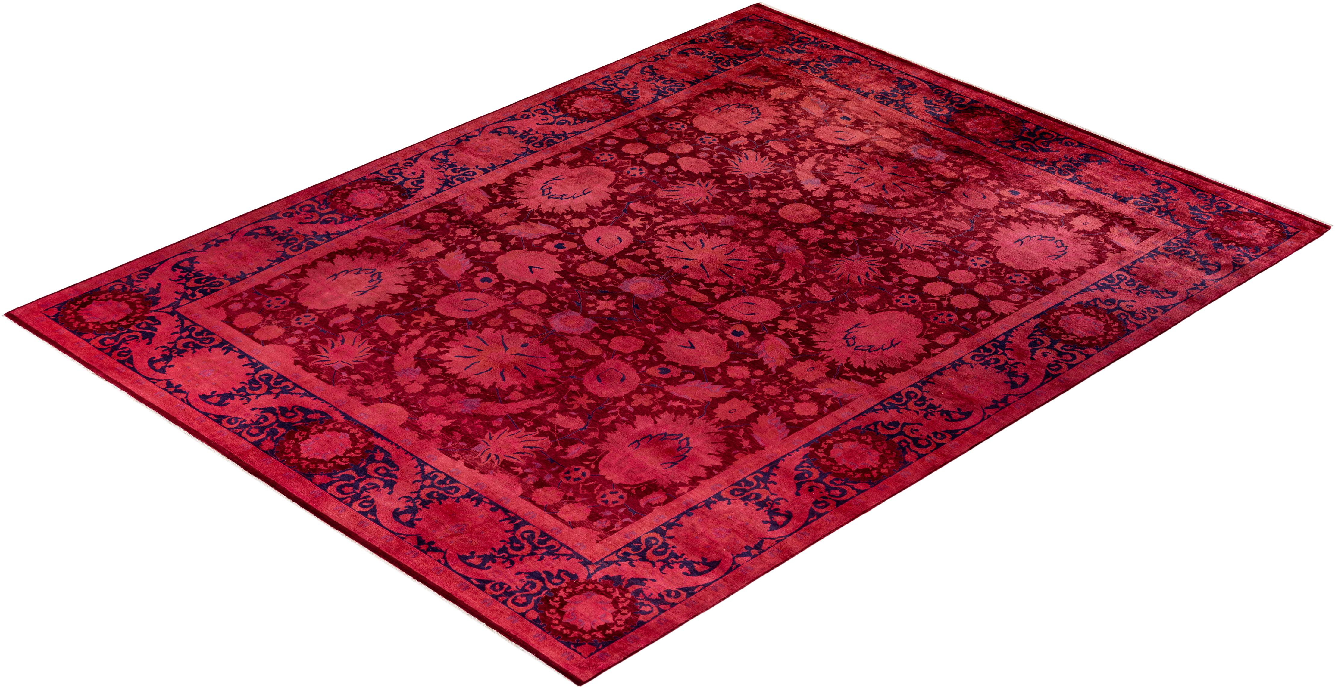 Contemporary Overdyed Hand Knotted Wool Pink Area Rug im Angebot 2