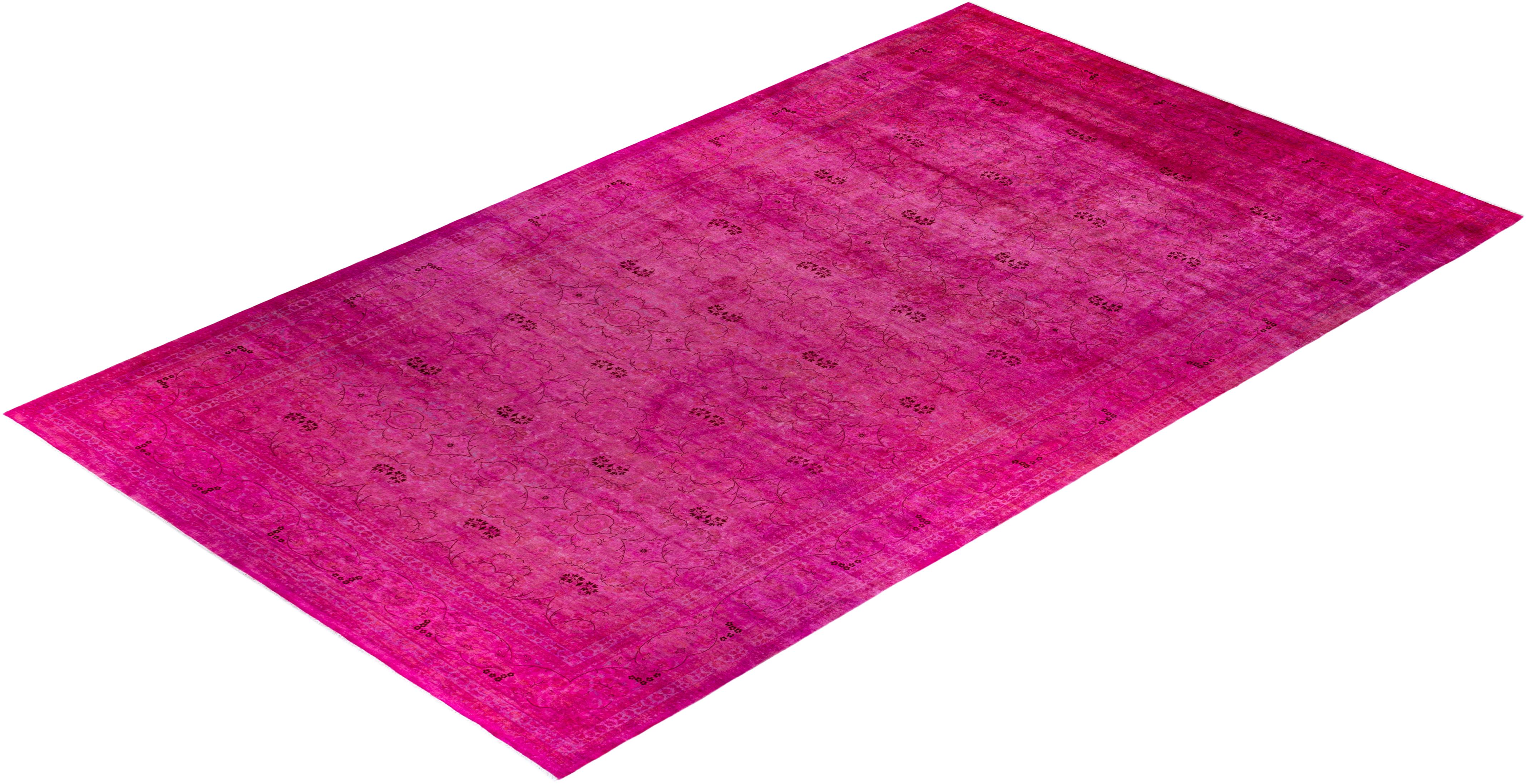 Contemporary Overdyed Hand Knotted Wool Pink Area Rugs (Tappeto rosa in lana) in vendita 2