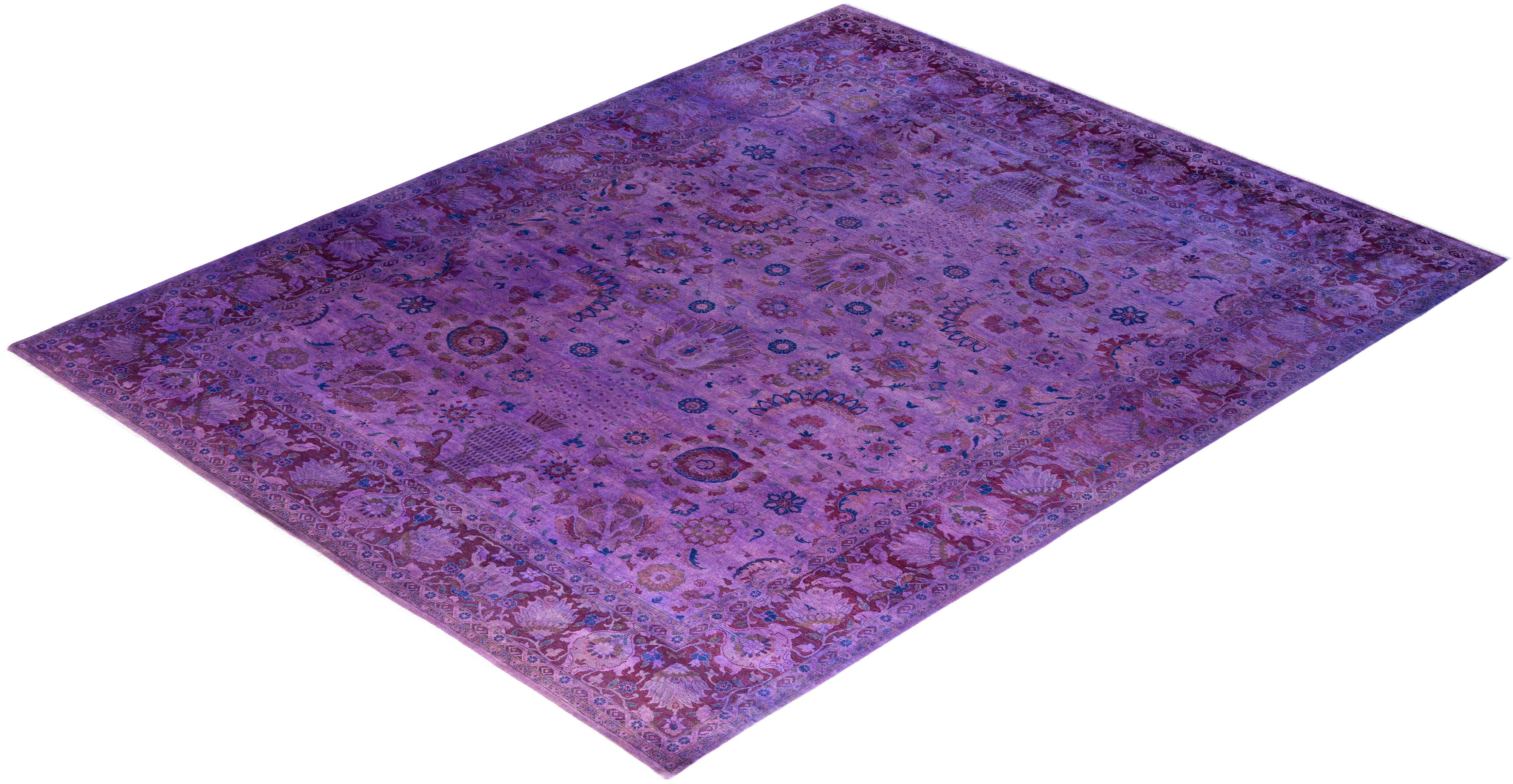 Contemporary Overdyed Hand Knotted Wool Pink Area Rug im Angebot 2