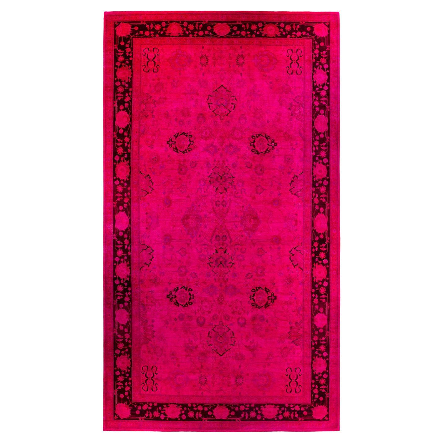 Alfombra de lana teñida a mano contemporánea rosa en venta