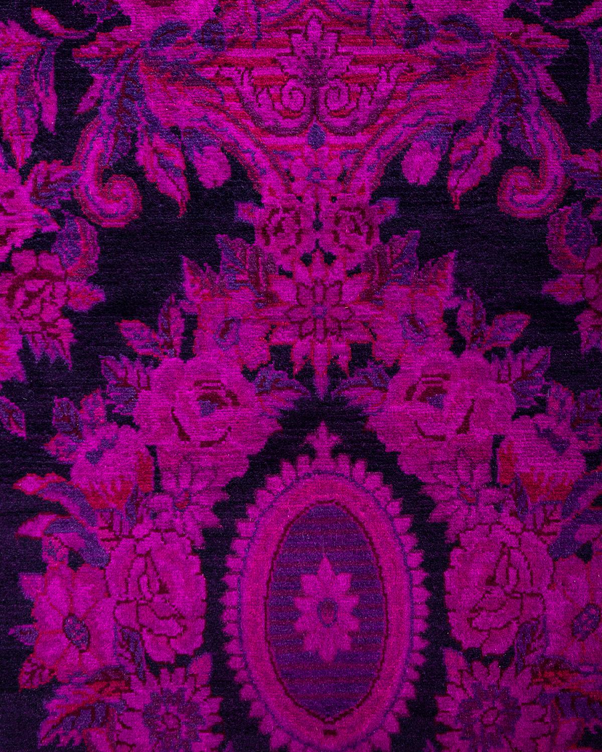 Pakistanais Tapis de course Contemporary en laine surteinte nouée à la main rose 2' 8