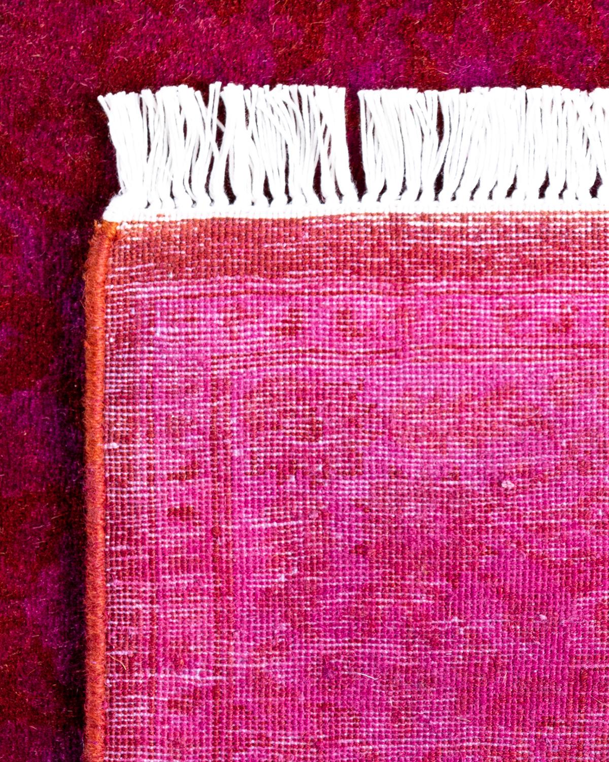 Traves de Mesa Contemporáneo de Lana Sobreteñida y Anudada a Mano Rosa 2' 9