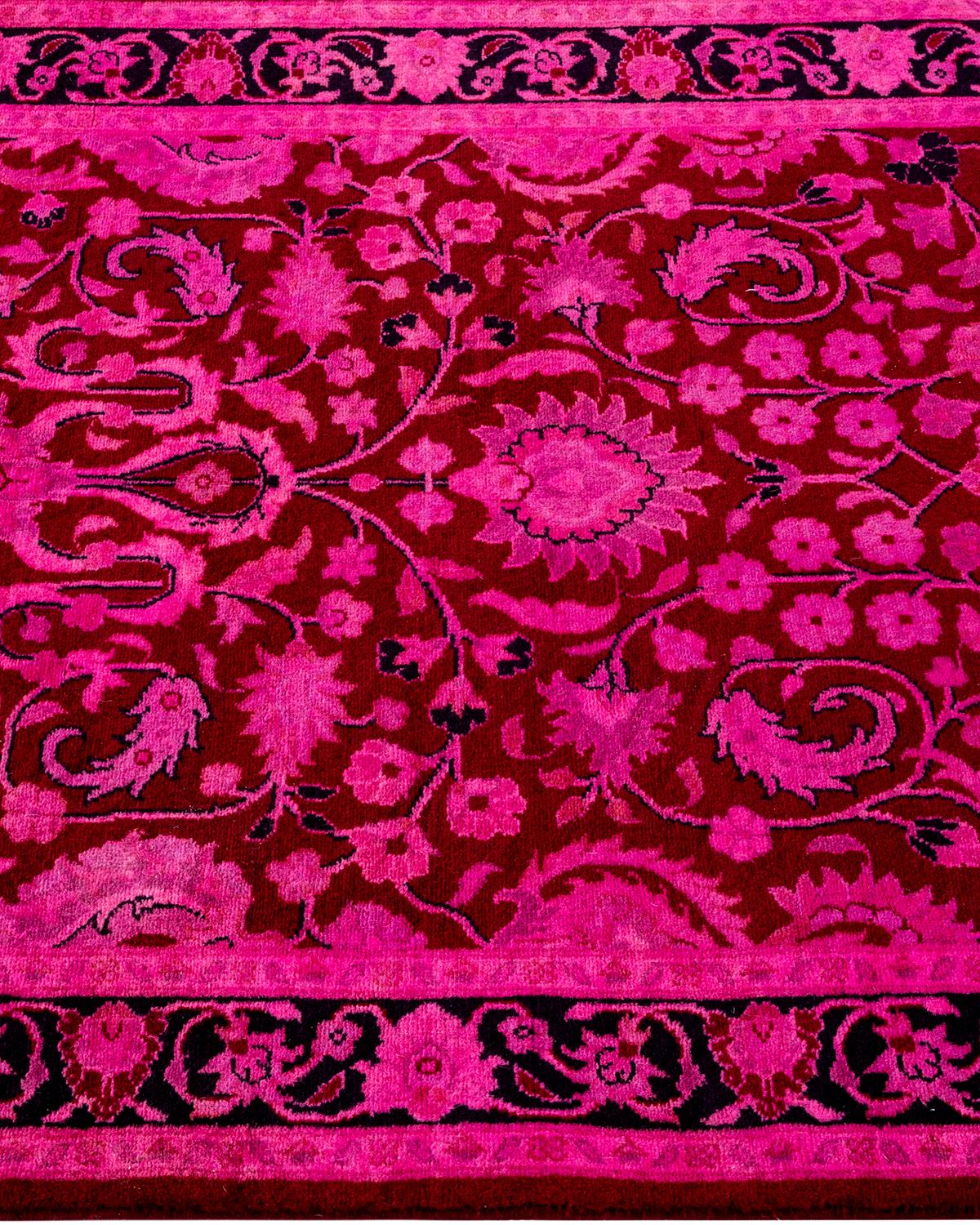Contemporary Overdyed Hand Knotted Wool Pink Runner im Zustand „Neu“ im Angebot in Norwalk, CT