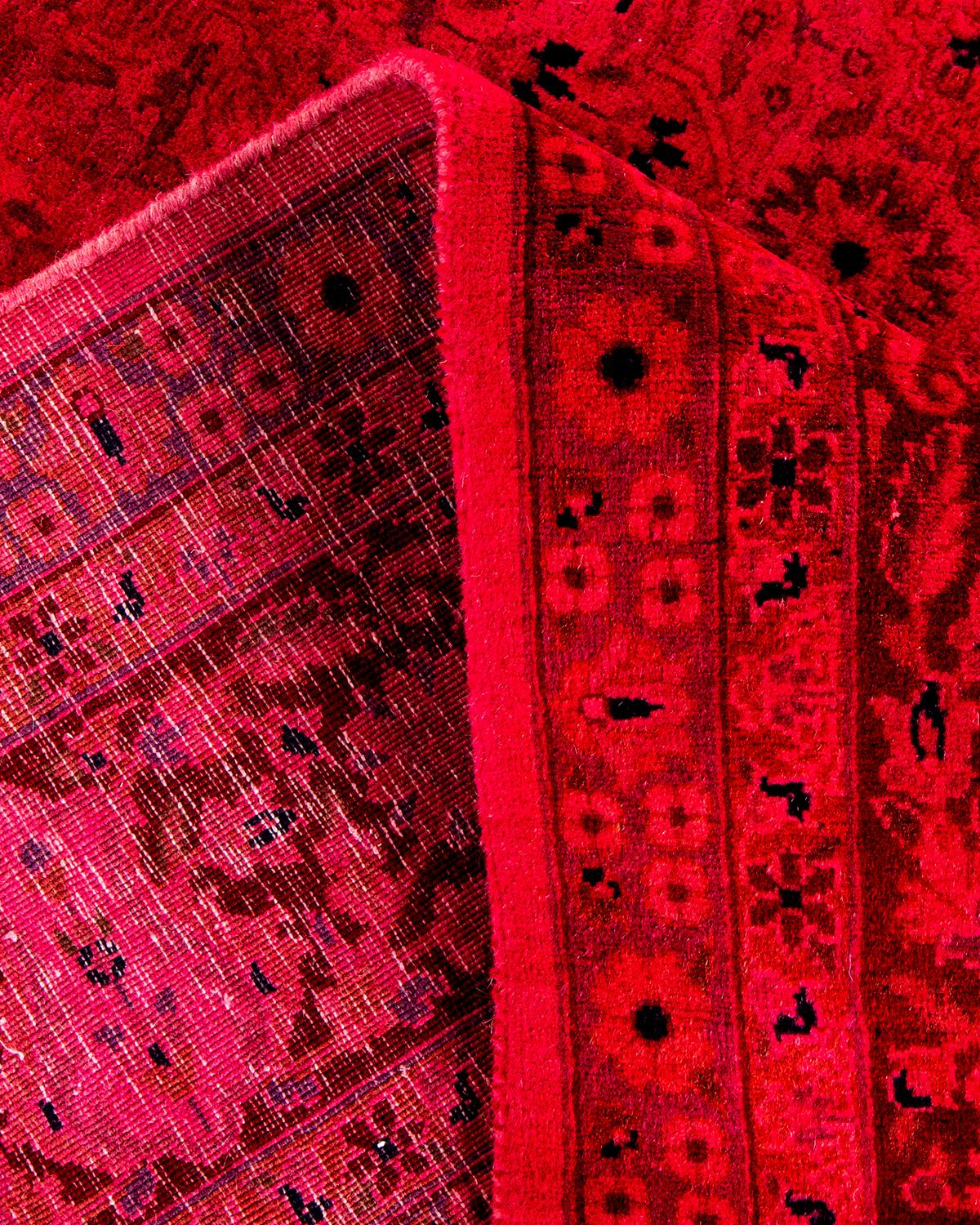 Alfombra Cuadrada Contemporánea de Lana Sobreteñida y Anudada a Mano Rosa en venta 1