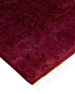Contemporary Overdyed Hand Knotted Wool Purple Area Rugs (Tappeto di lana viola sovratinto)