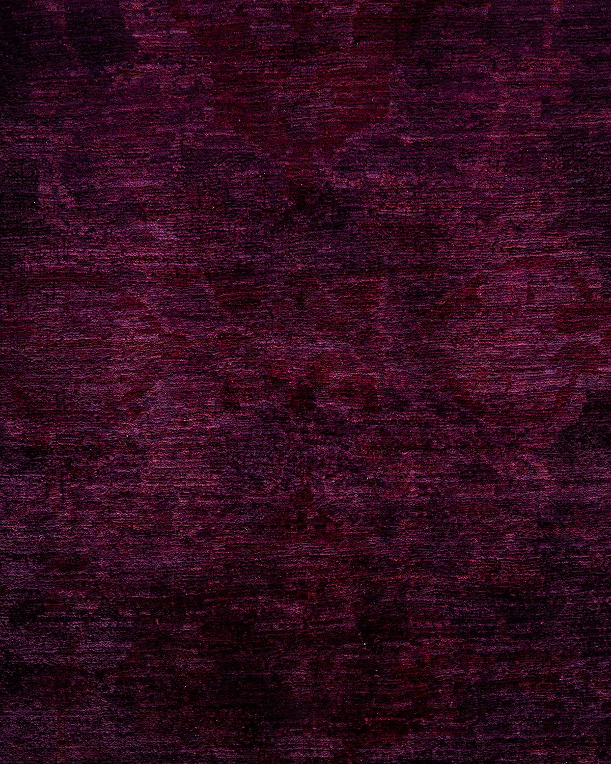 Alfombra de lana teñida a mano contemporánea violeta Pakistaní en venta