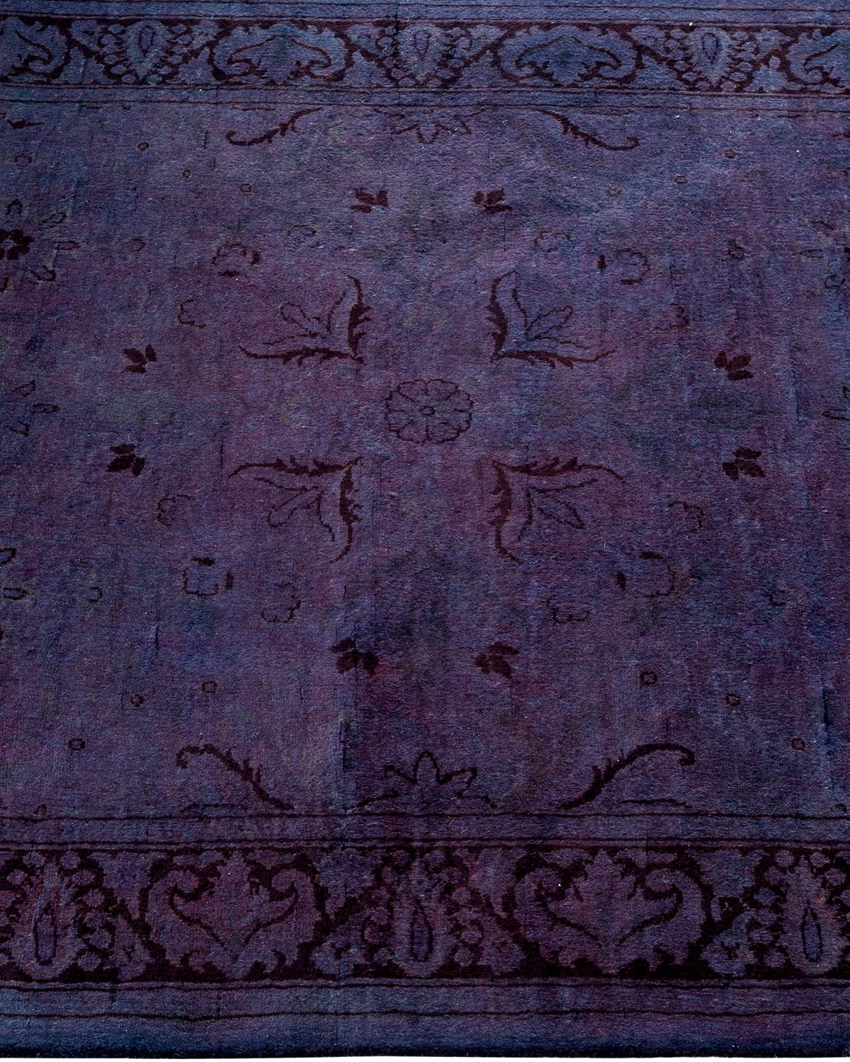 Contemporary Overdyed Hand Knotted Wool Purple Area Rug im Zustand „Neu“ im Angebot in Norwalk, CT