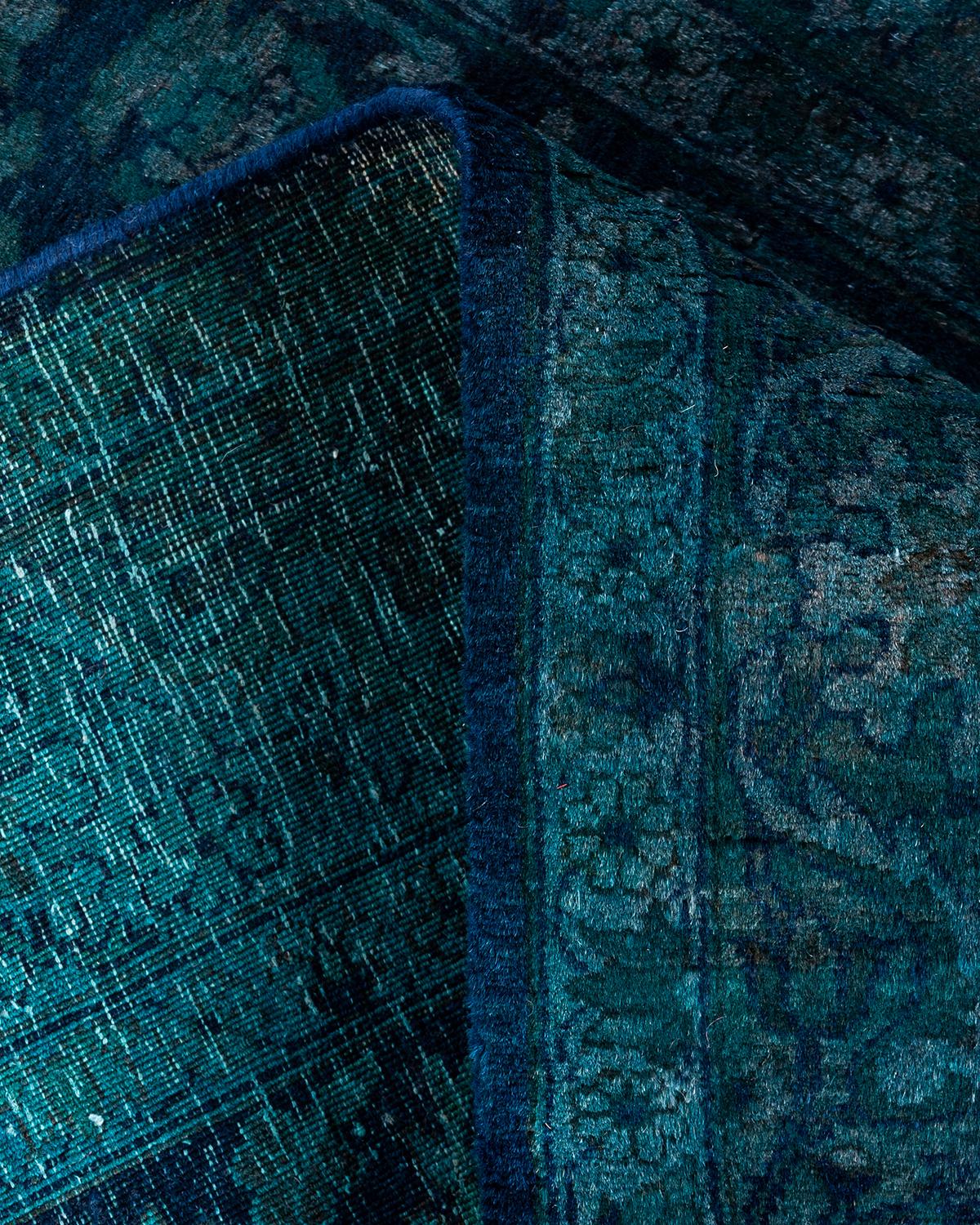 Lana Contemporary Overdyed Hand Knotted Wool Purple Area Rugs (Tappeto di lana viola sovratinto) in vendita