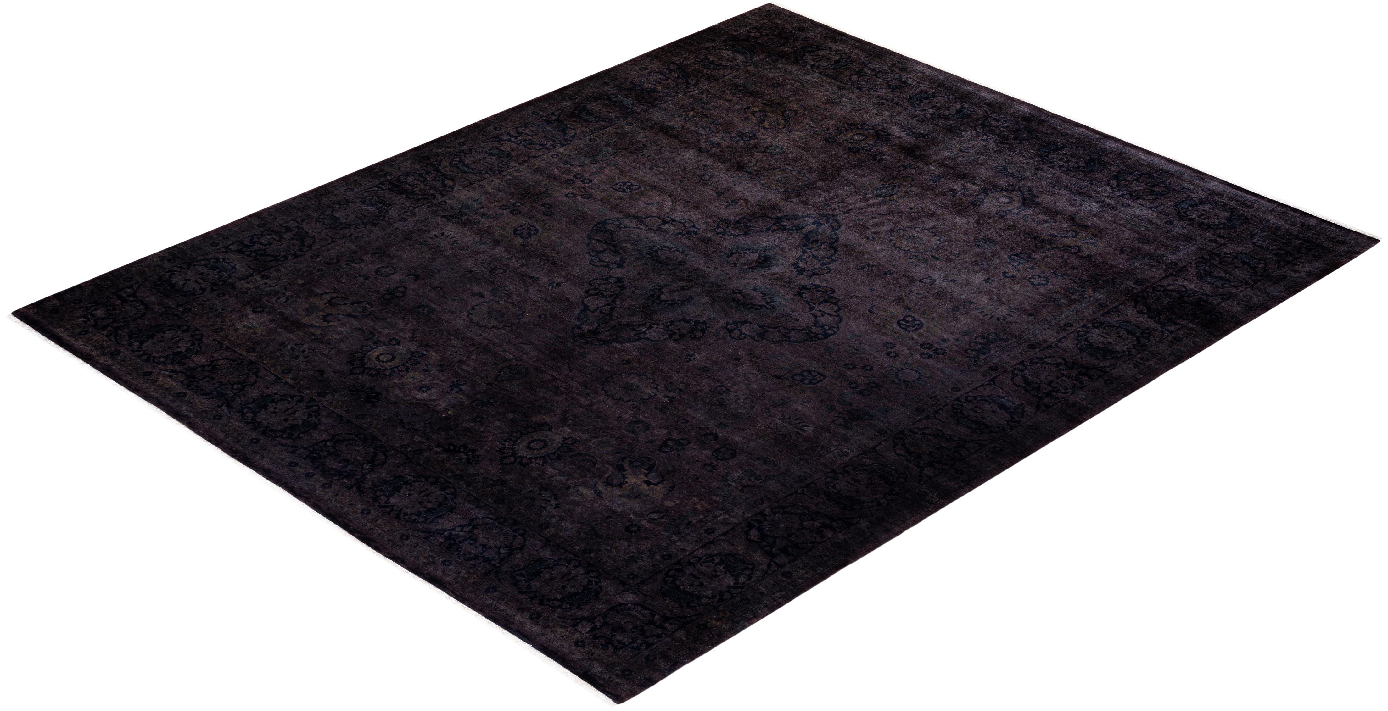 Contemporary Overdyed Hand Knotted Wool Purple Area Rug im Angebot 2