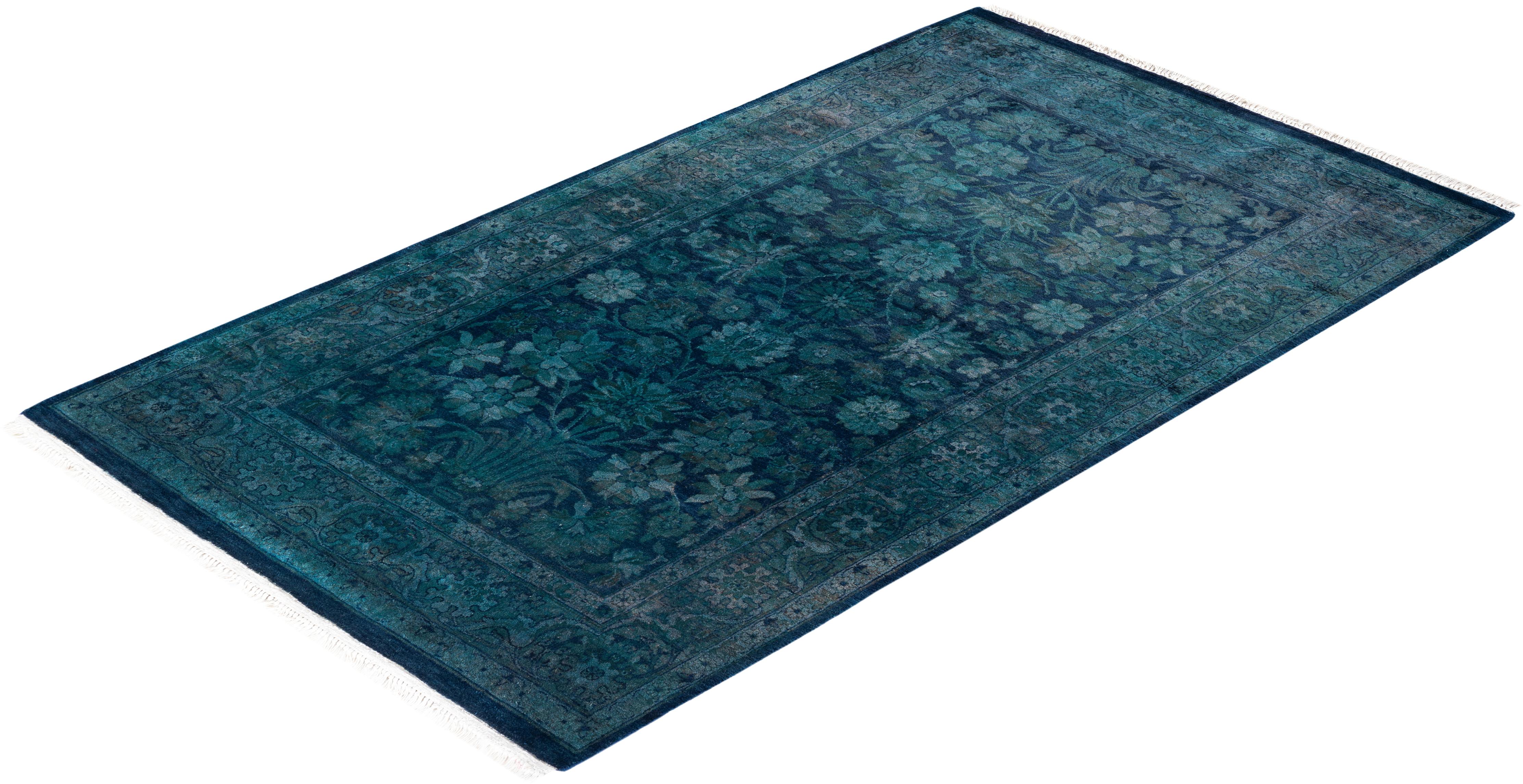 Contemporary Overdyed Hand Knotted Wool Purple Area Rugs (Tappeto di lana viola sovratinto) in vendita 2