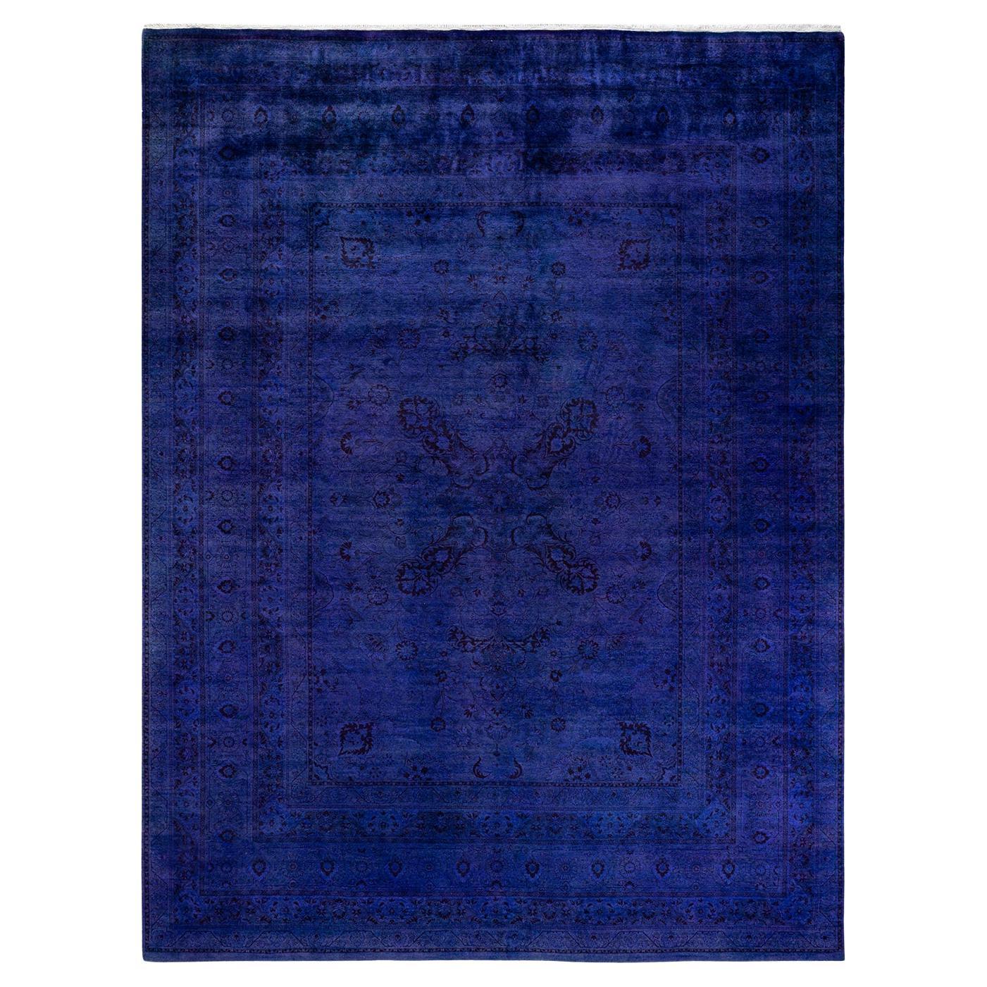 Contemporary Overdyed Hand Knotted Wool Purple Area Rugs (Tappeto di lana viola sovratinto)