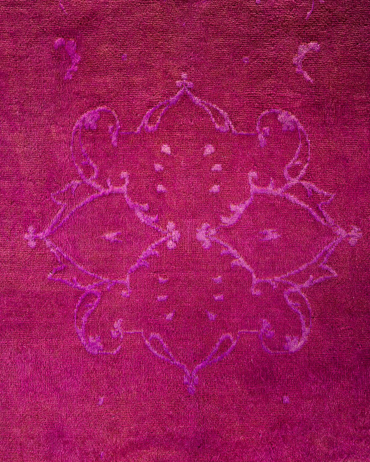 Pakistanais Tapis de sol contemporain en laine surteinte nouée à la main, rouge en vente