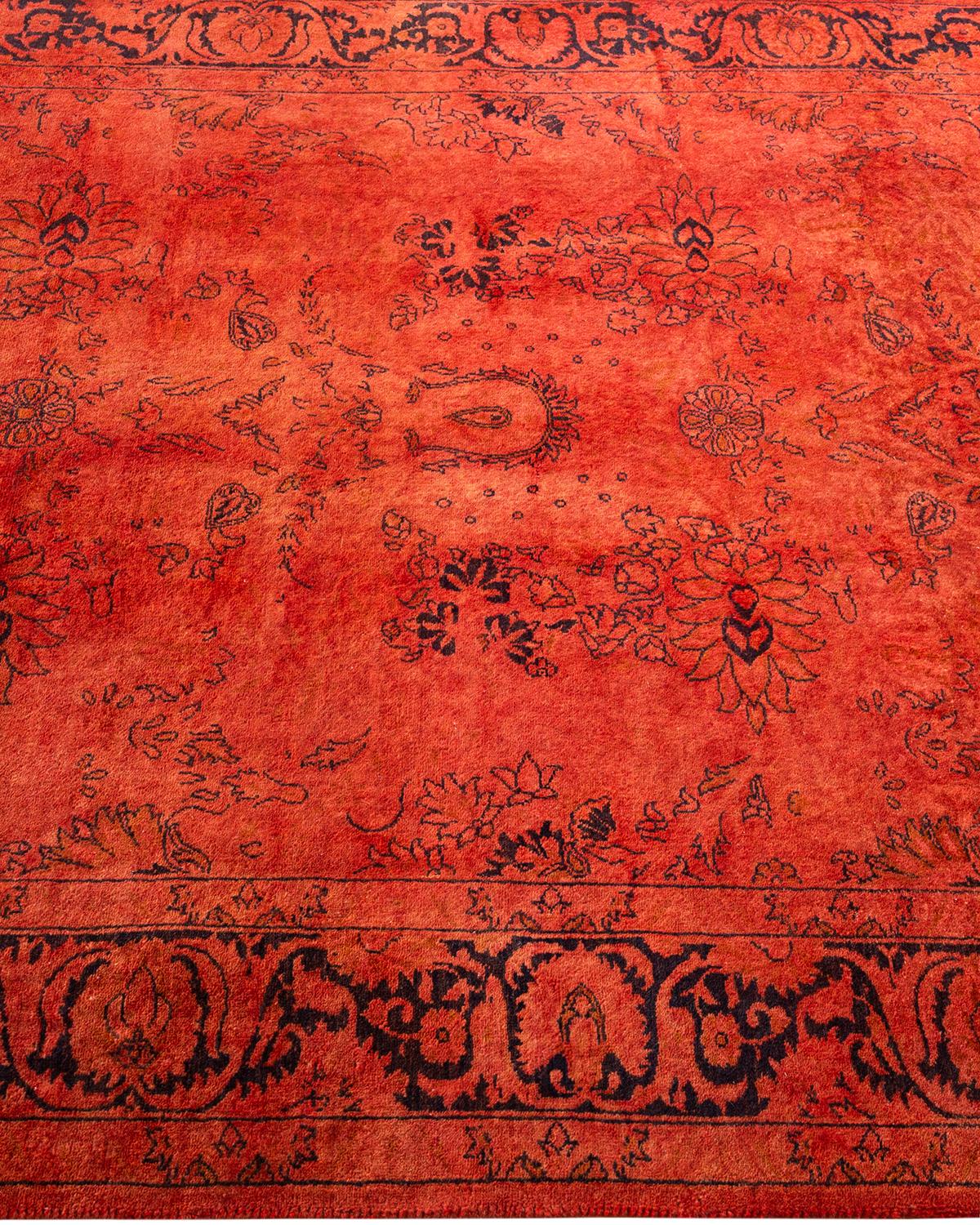 Alfombra de lana roja teñida a mano contemporánea en Nuevo estado para la venta en Norwalk, CT
