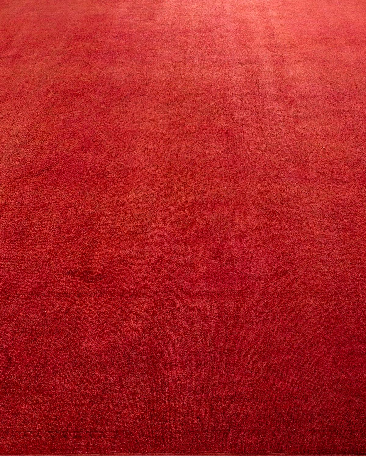Contemporary Overdyed Hand Knotted Wool Red Area Rug im Zustand „Neu“ im Angebot in Norwalk, CT