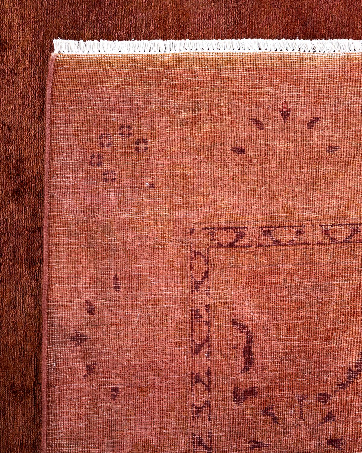 Contemporary Overdyed Hand Knotted Wool Red Area Rug (21. Jahrhundert und zeitgenössisch) im Angebot