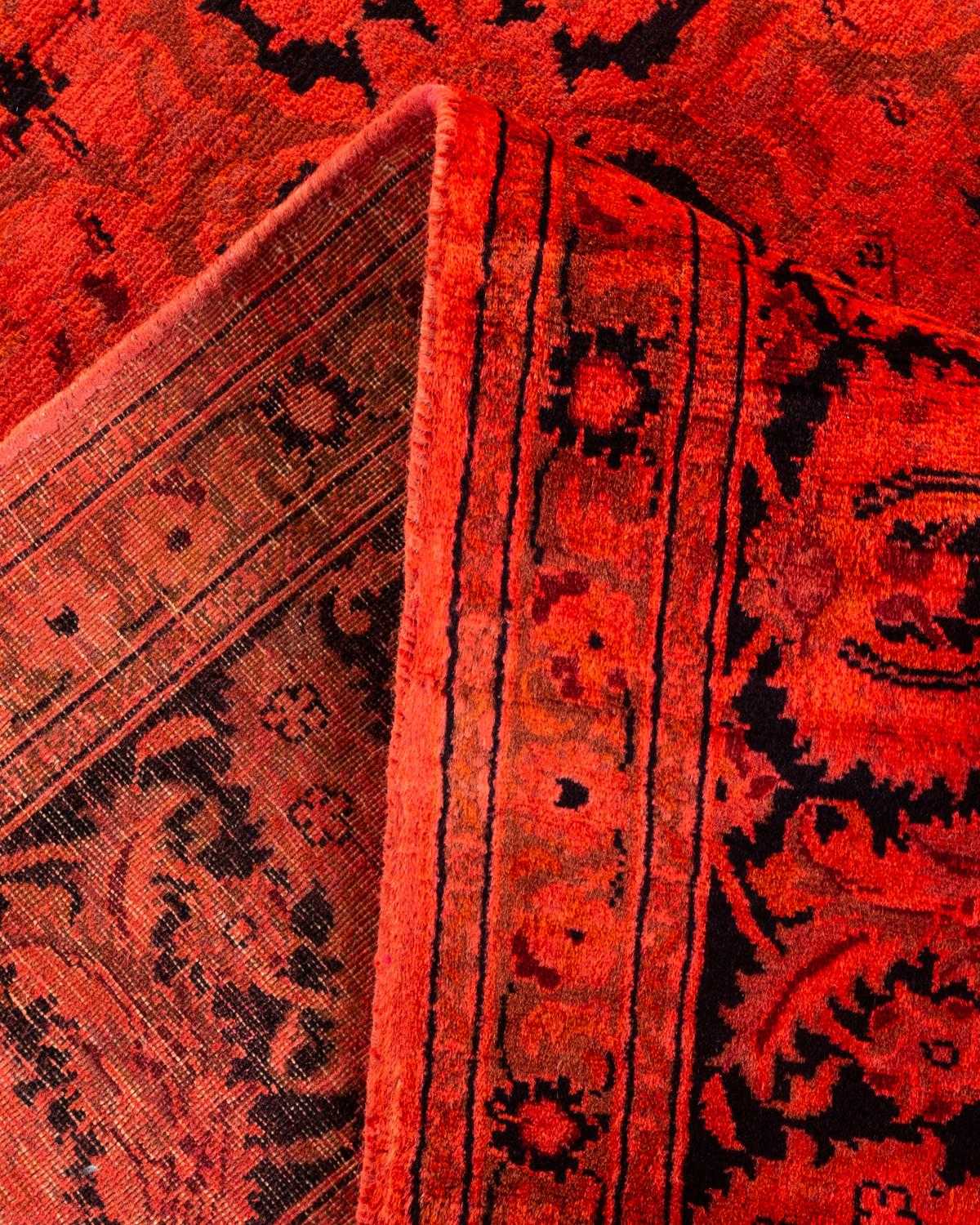 Contemporary Overdyed Hand Knotted Wool Red Area Rug (Wolle) im Angebot
