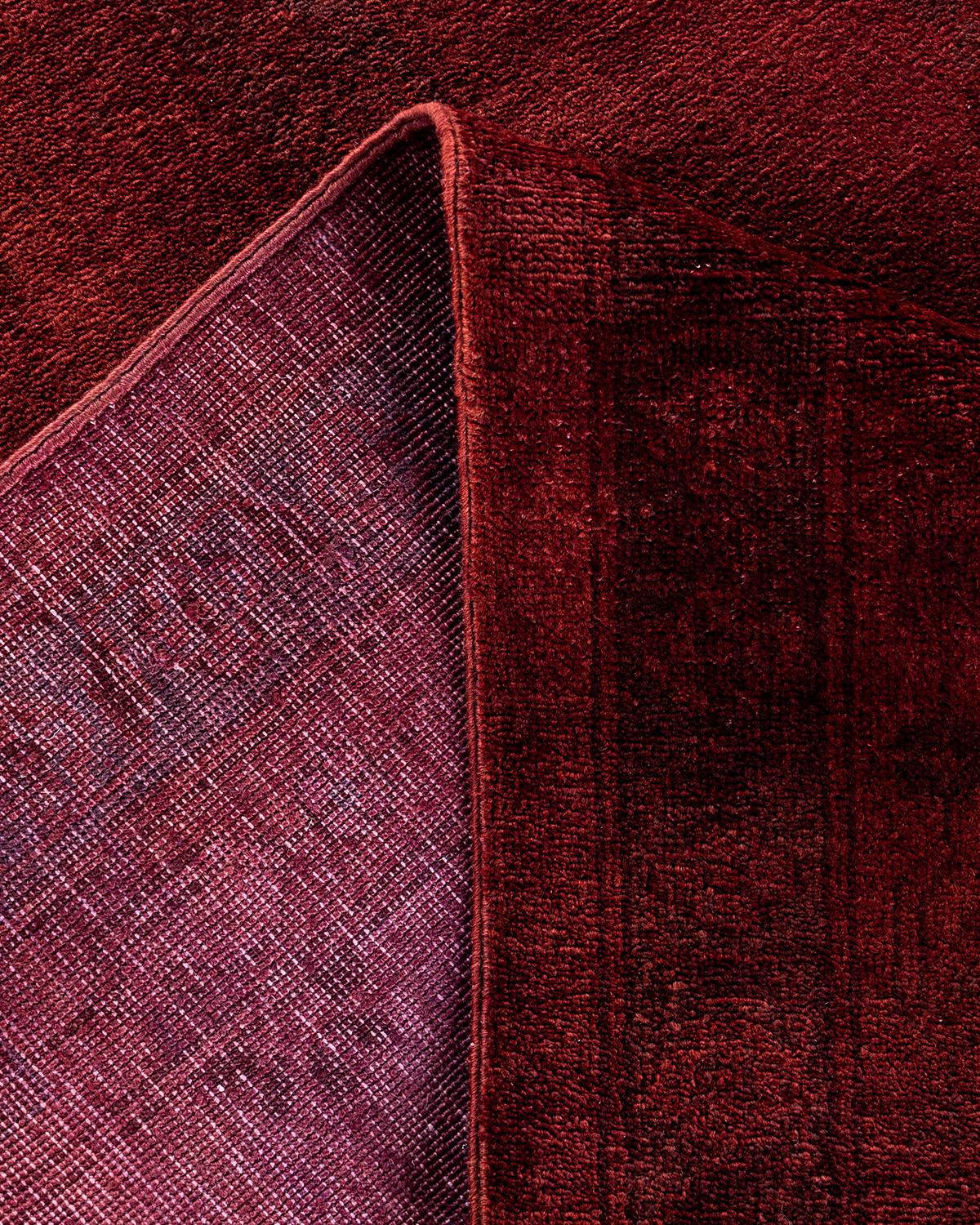 Contemporary Overdyed Hand Knotted Wool Red Area Rug (Wolle) im Angebot