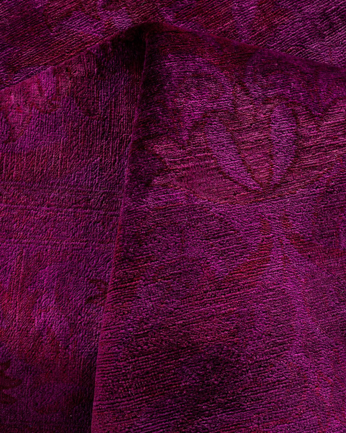 Contemporary Overdyed Hand Knotted Wool Red Area Rug im Angebot 1