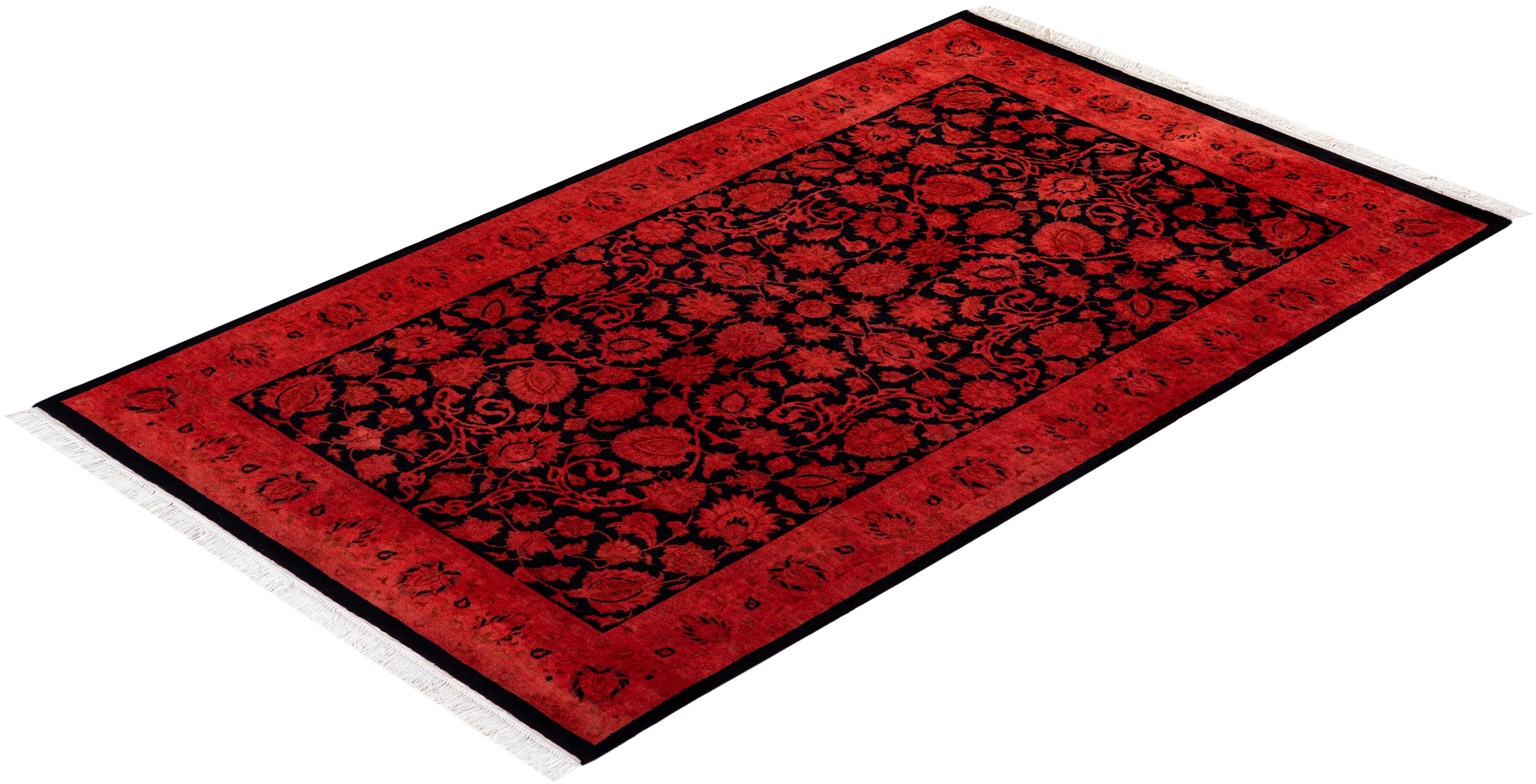 Contemporary Overdyed Hand Knotted Wool Red Area Rug im Angebot 2