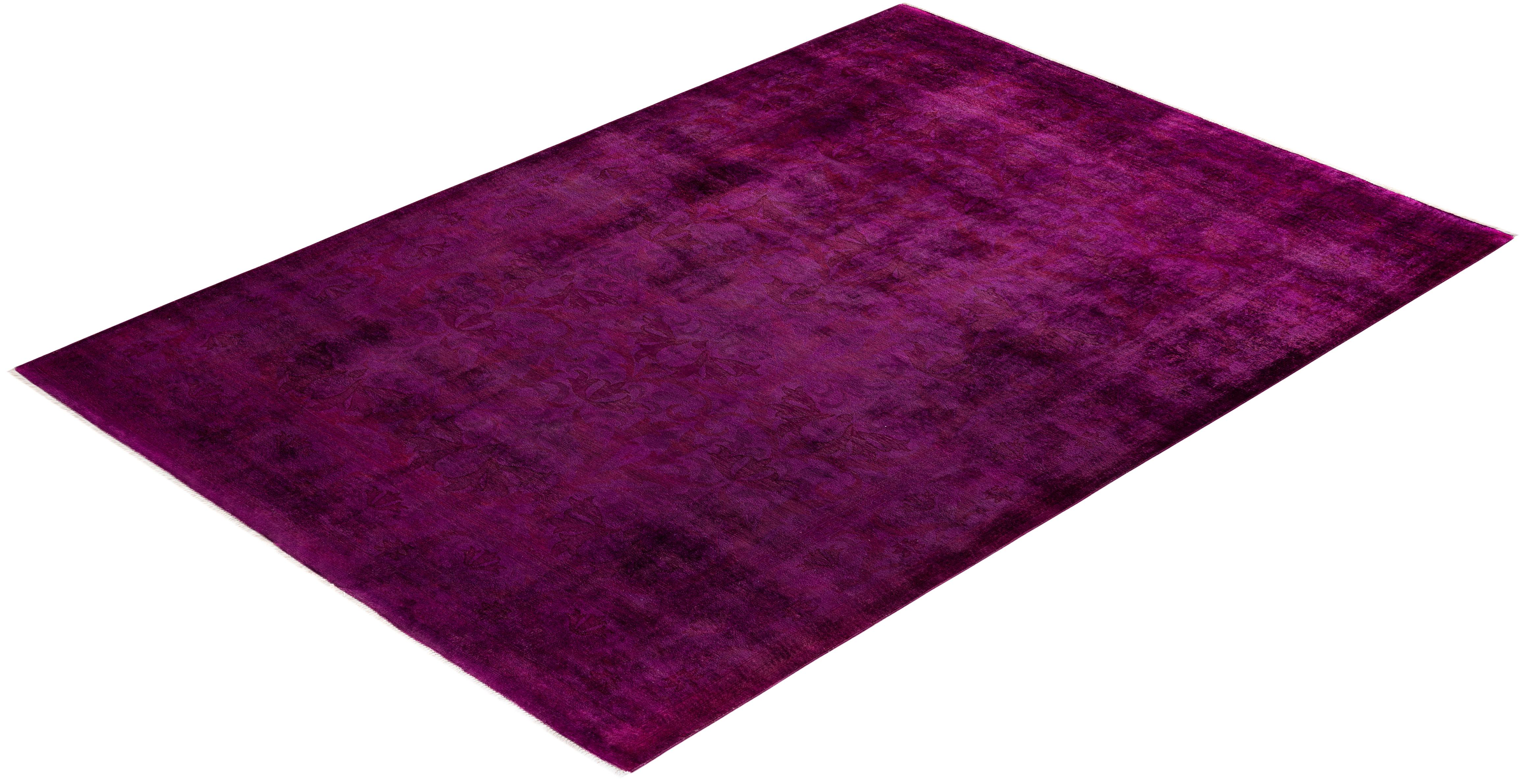 Contemporary Overdyed Hand Knotted Wool Red Area Rug im Angebot 2