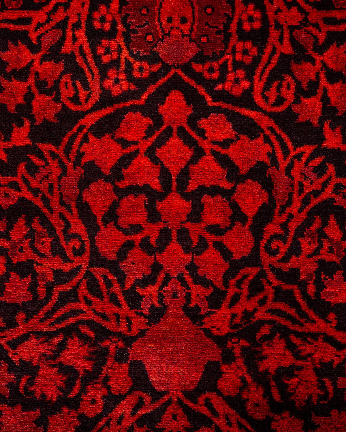 Contemporary Overdyed Hand Knotted Wool Red Runner (Pakistanisch) im Angebot