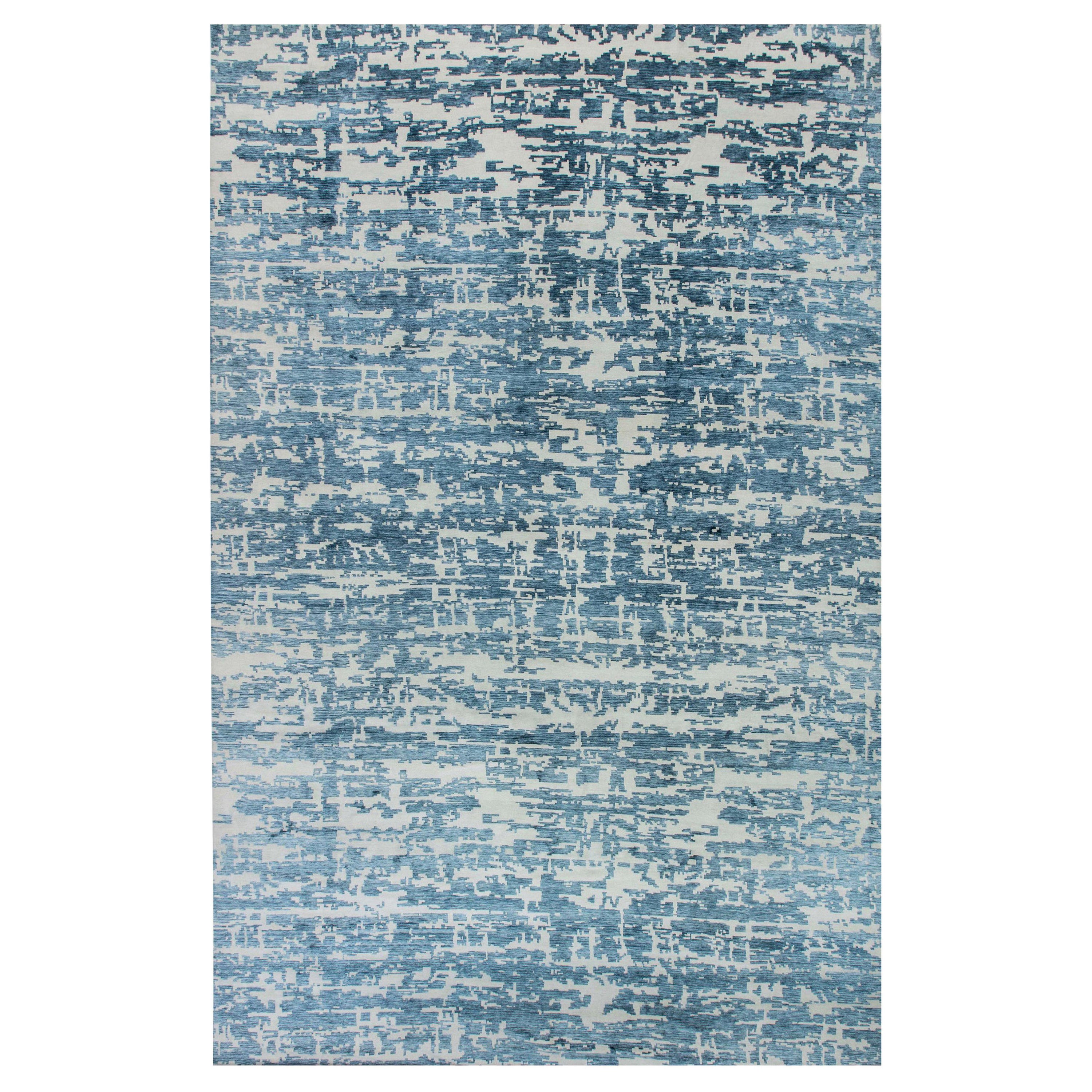 Alfombra contemporánea sobredimensionada azul, blanca y aguamarina de Doris Leslie Blau en venta