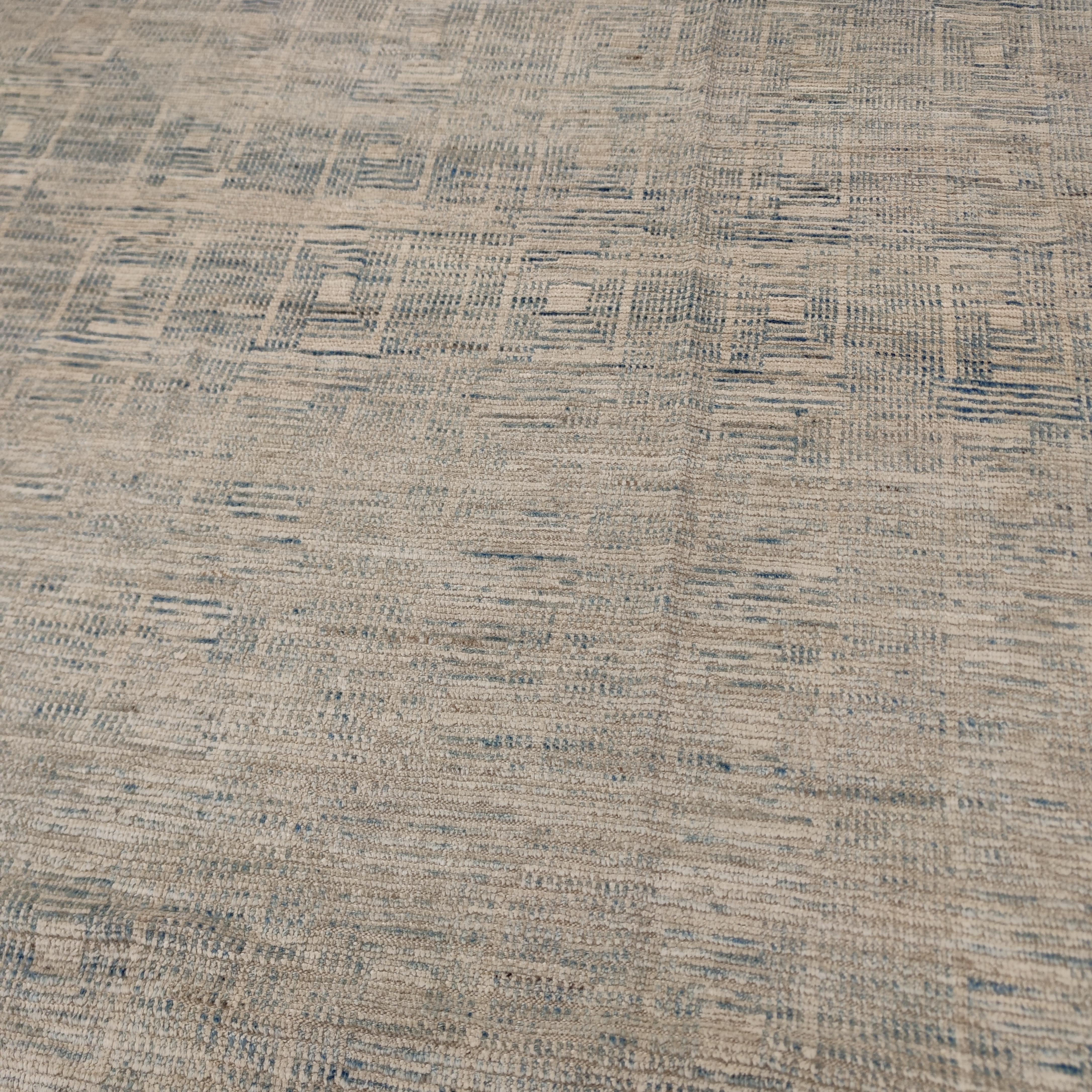 Annodato a mano Tappeto contemporaneo oversize con texture Jansen (a) Gallery di Alberto Levi in vendita