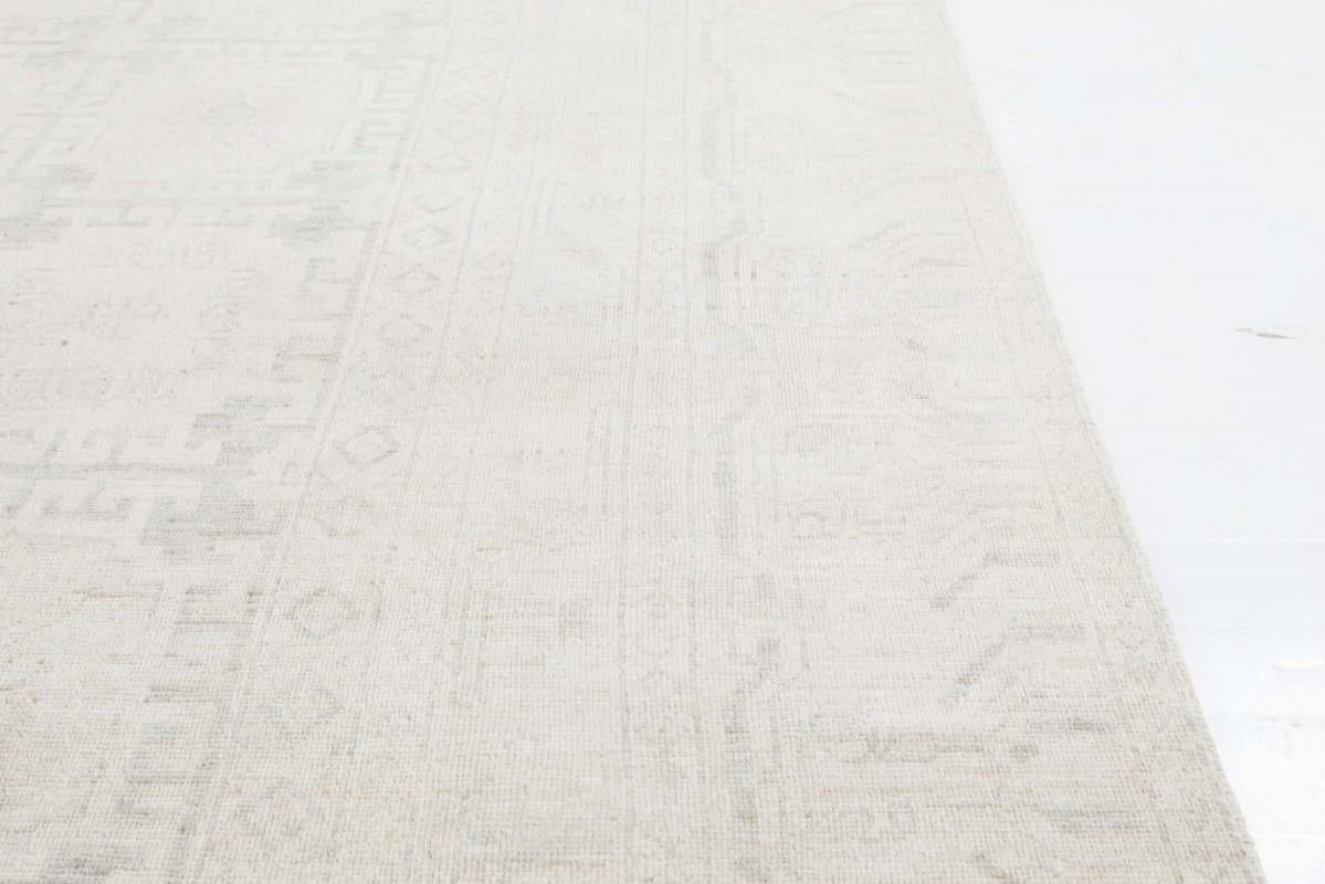 Zeitgenössischer übergroßer Samarkand-Teppich von Doris Leslie Blau im Zustand „Neu“ im Angebot in New York, NY