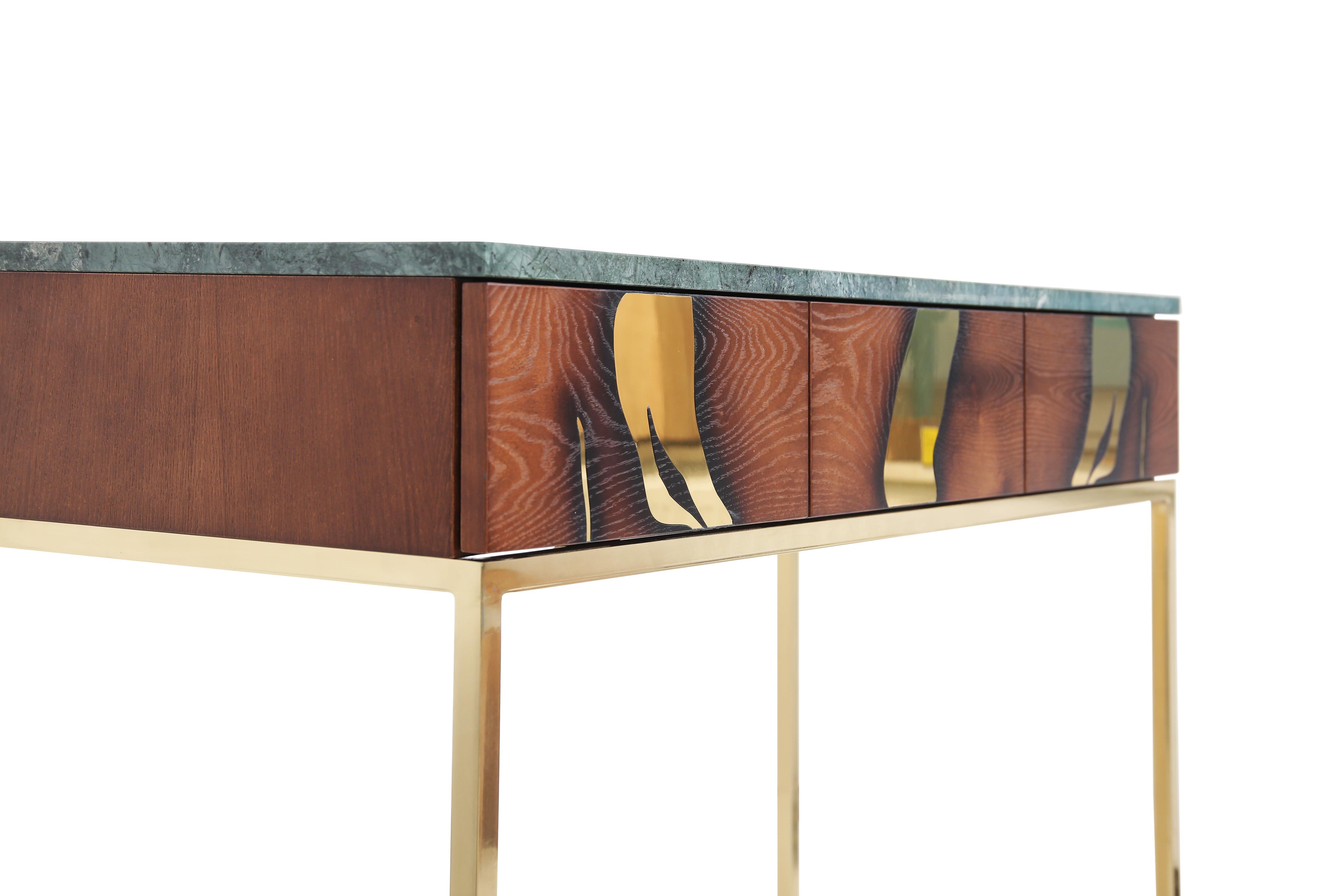 Polished Contemporary Oxara Console Table with Oak Veneer in Brass, Marble For Sale