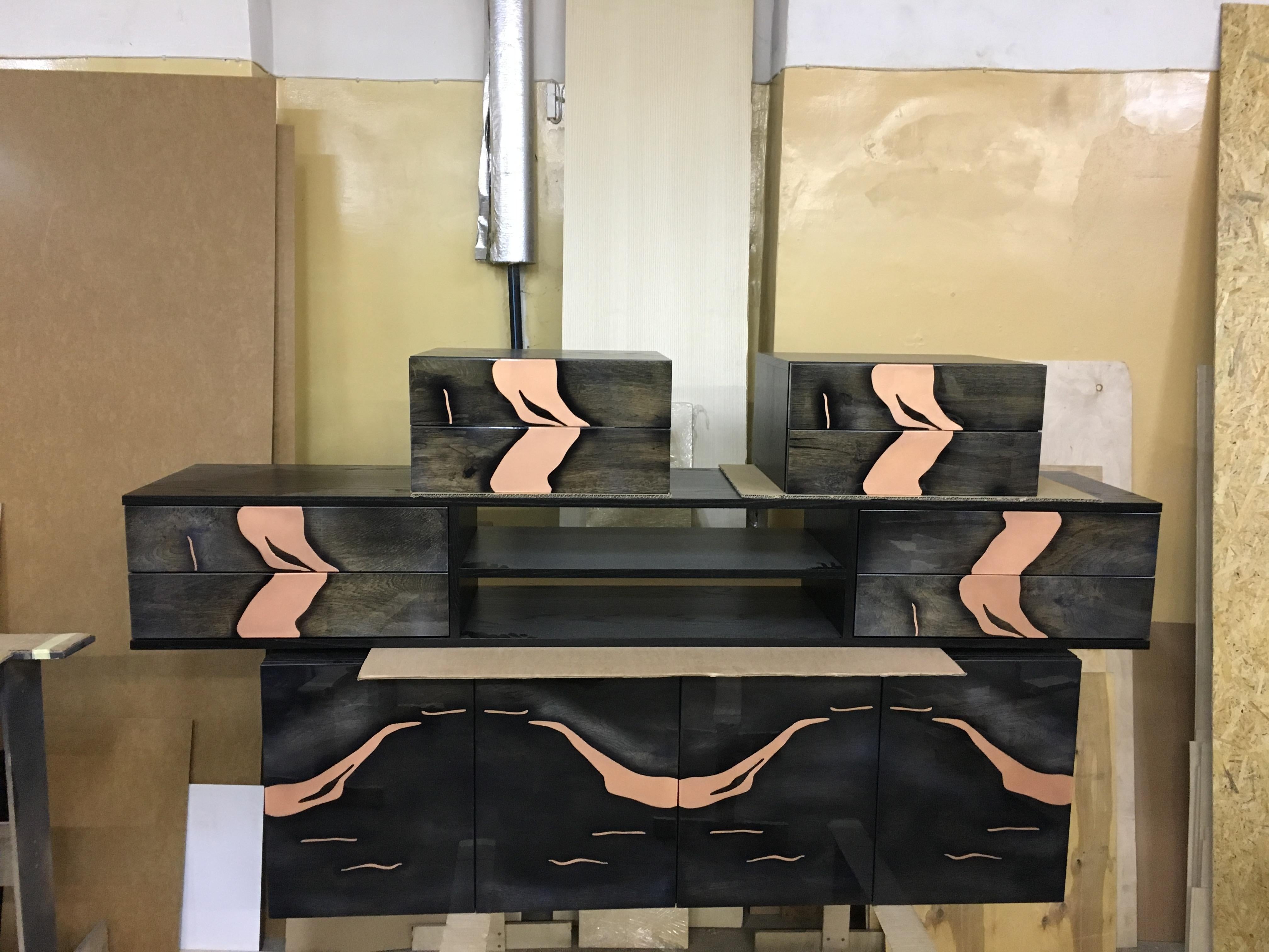 copper console table