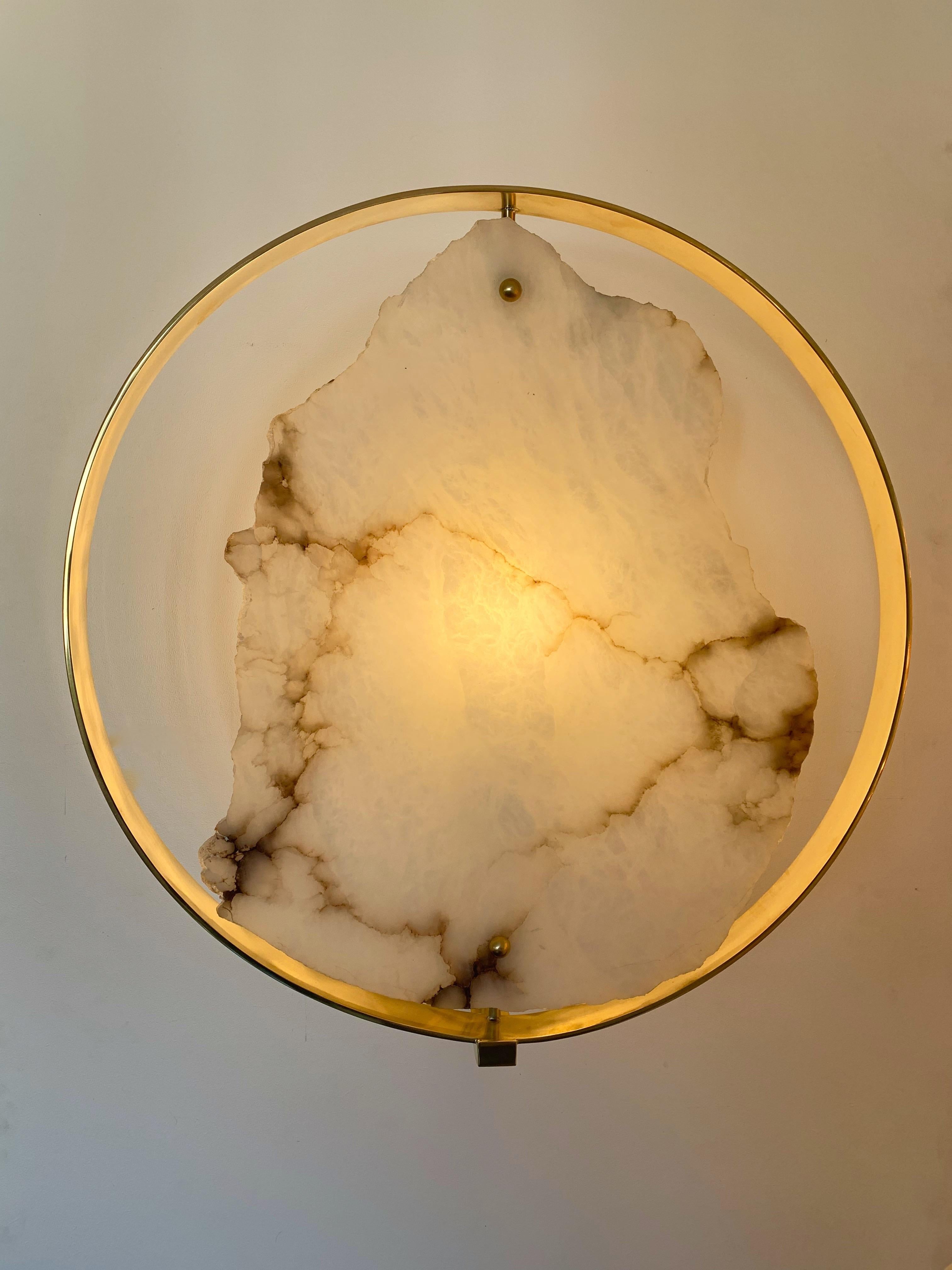 Italian Contemporary Pair of Alabaster Circle Brass Sconces, Italy