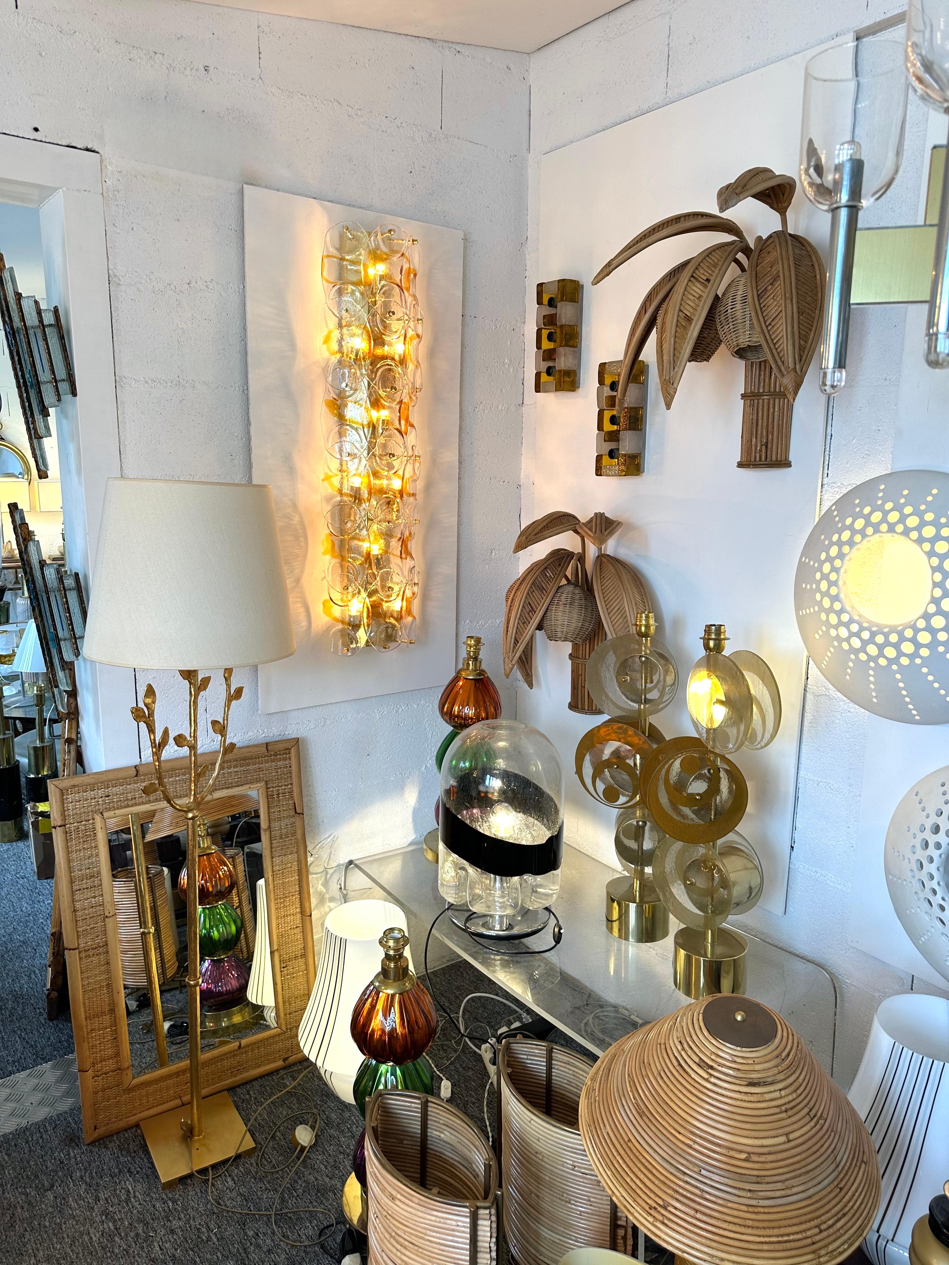 Pareja contemporánea de candelabros de cristal de Murano Pennellate ámbar y latón, Italia en Nuevo estado para la venta en SAINT-OUEN, FR