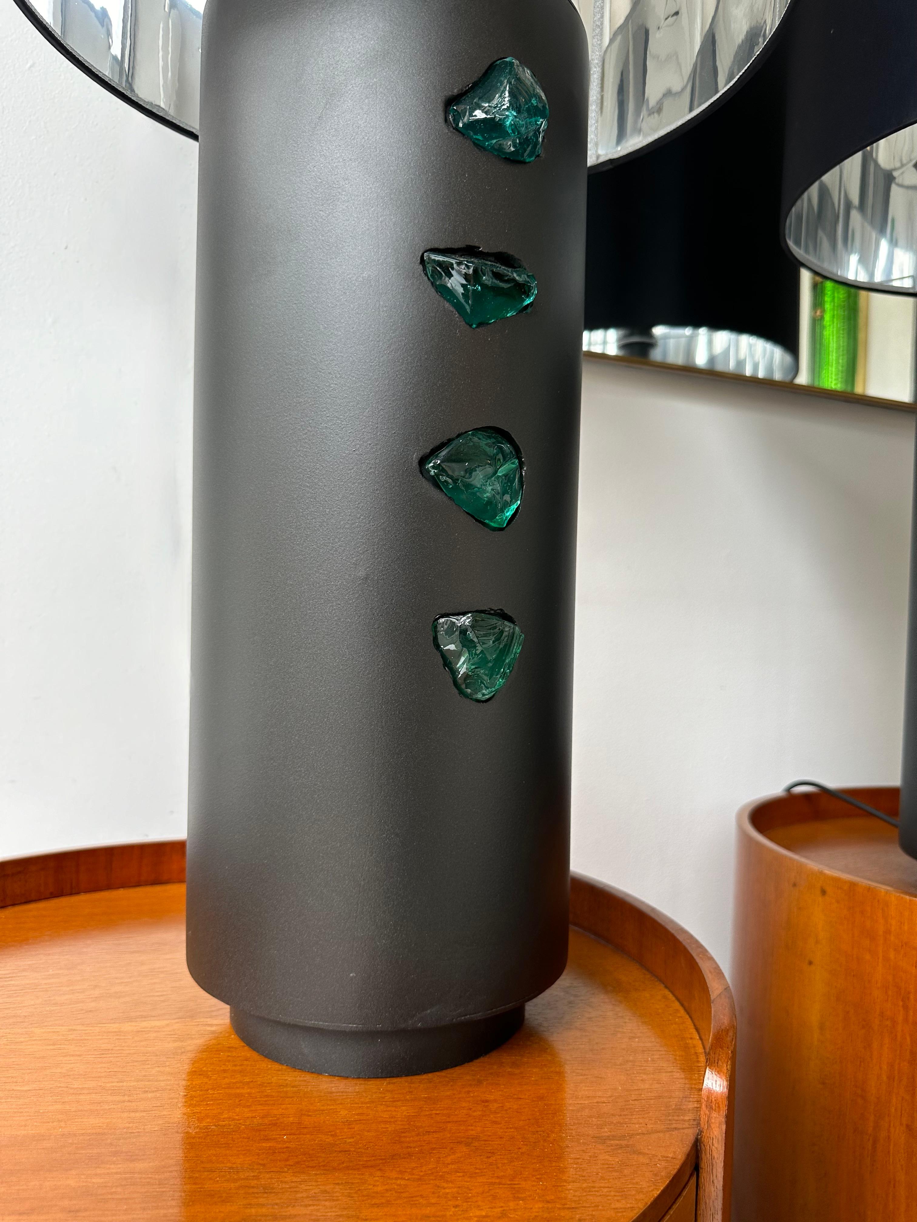Contemporary Pair of Black Metal and Green Slag Glass Rock Lamps, Italy 7