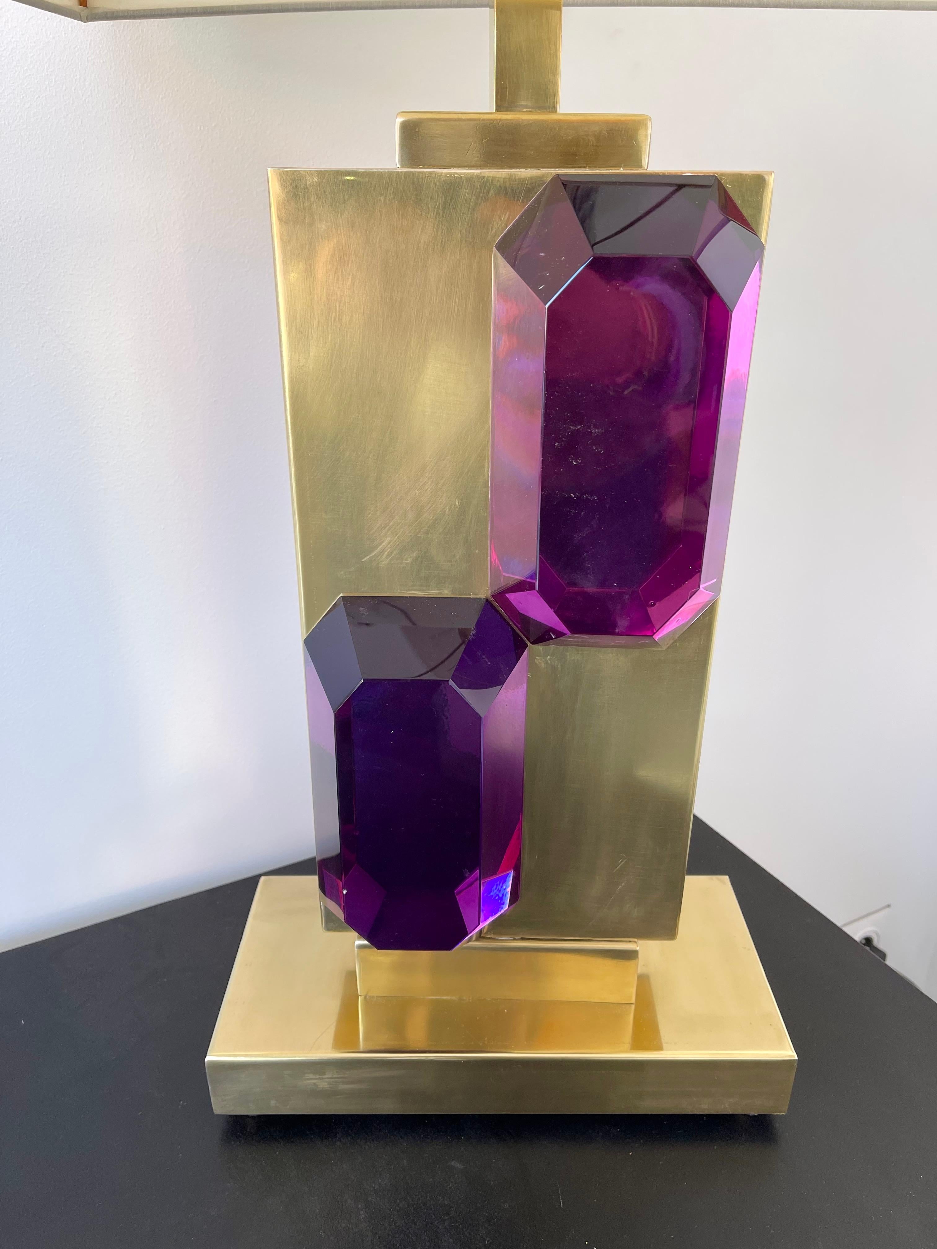 Mid-Century Modern Contemporary Pair of Brass and Amethyst Murano Glass Bar Lamps, Italy For Sale