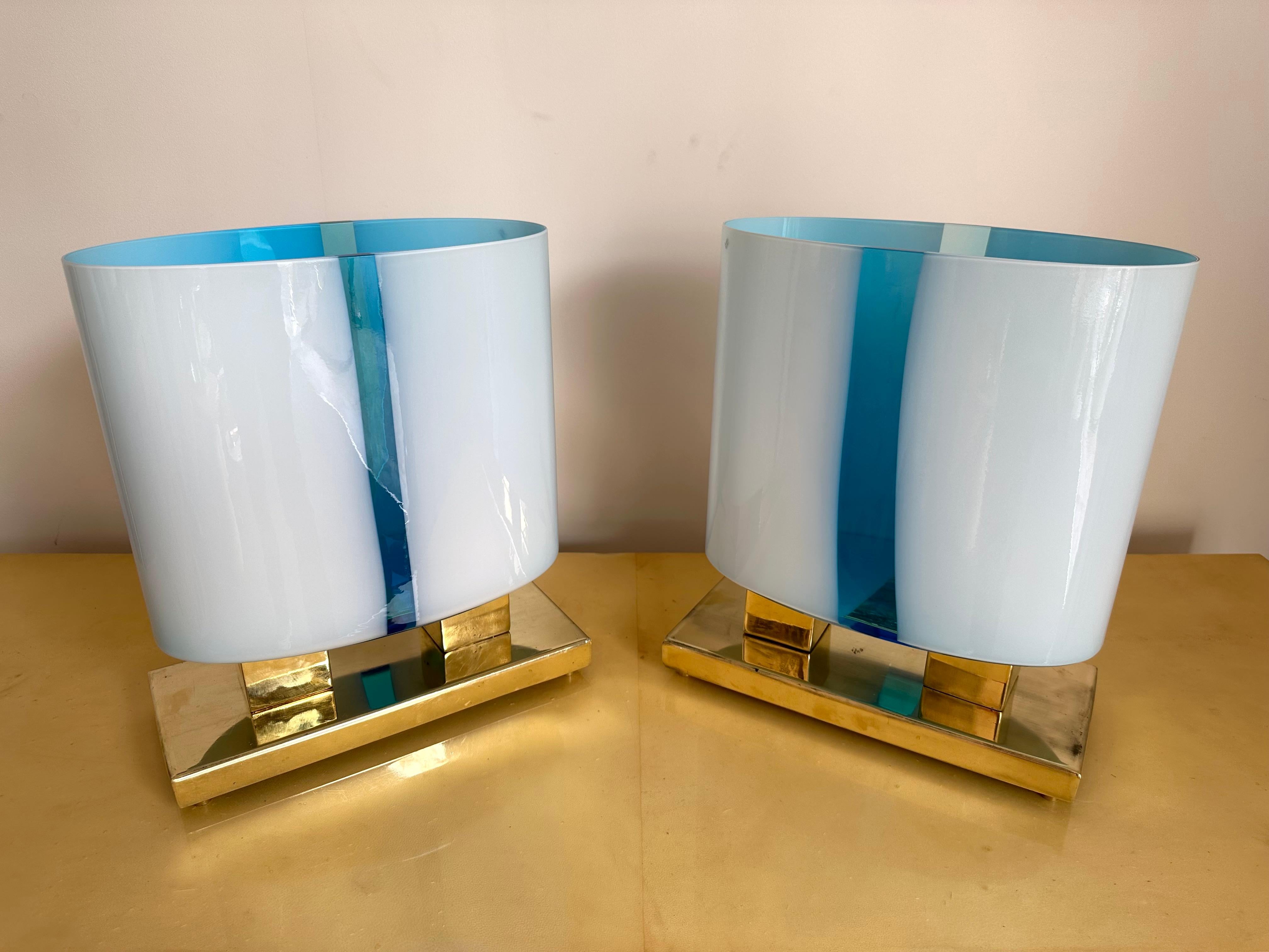 Contemporary Pair of Brass and Blue Murano Glass Lamps, Italy 4
