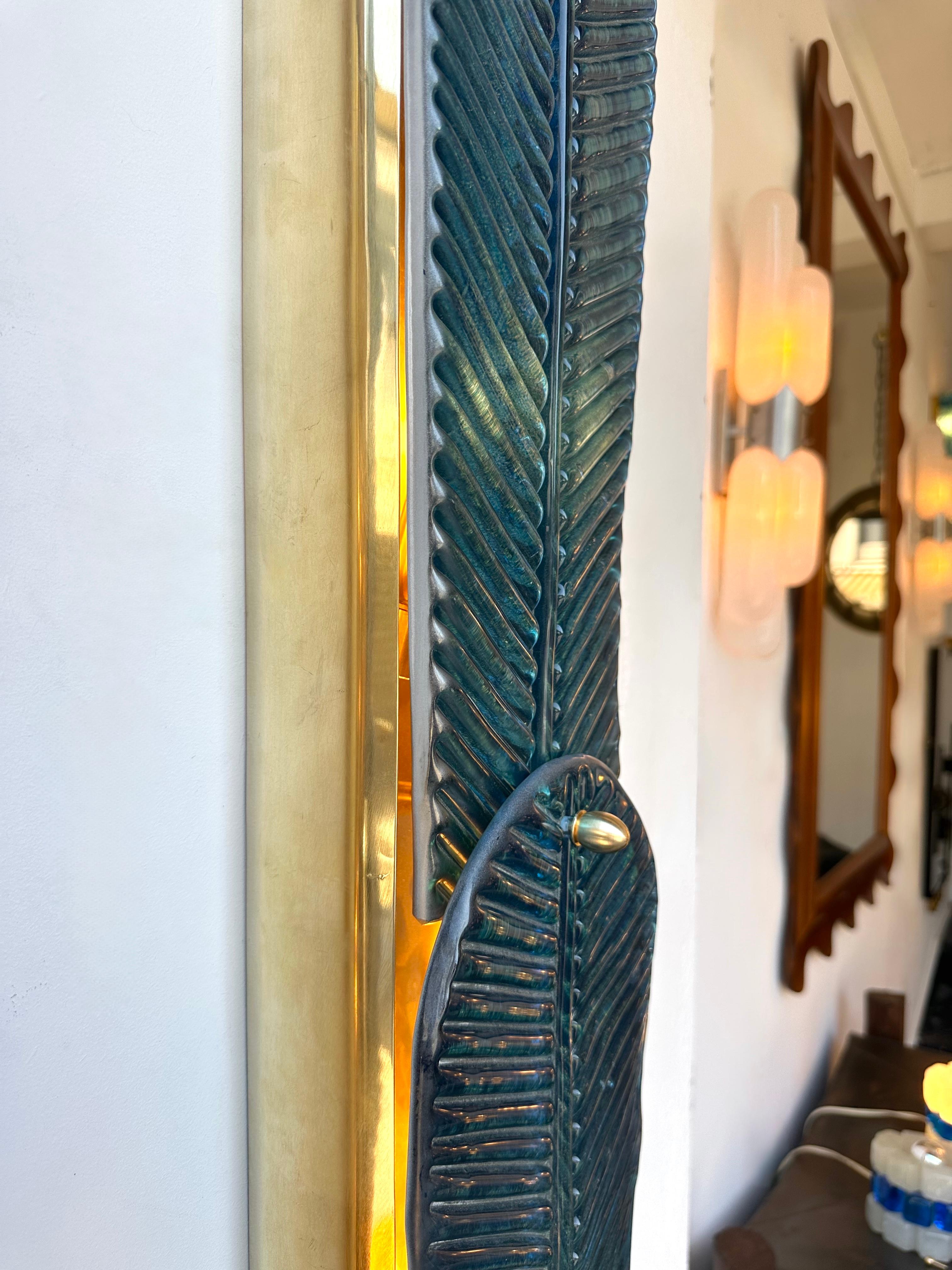 Contemporary Pair of Brass and Blue Murano Glass Palm Tree Sconces, Italy For Sale 5