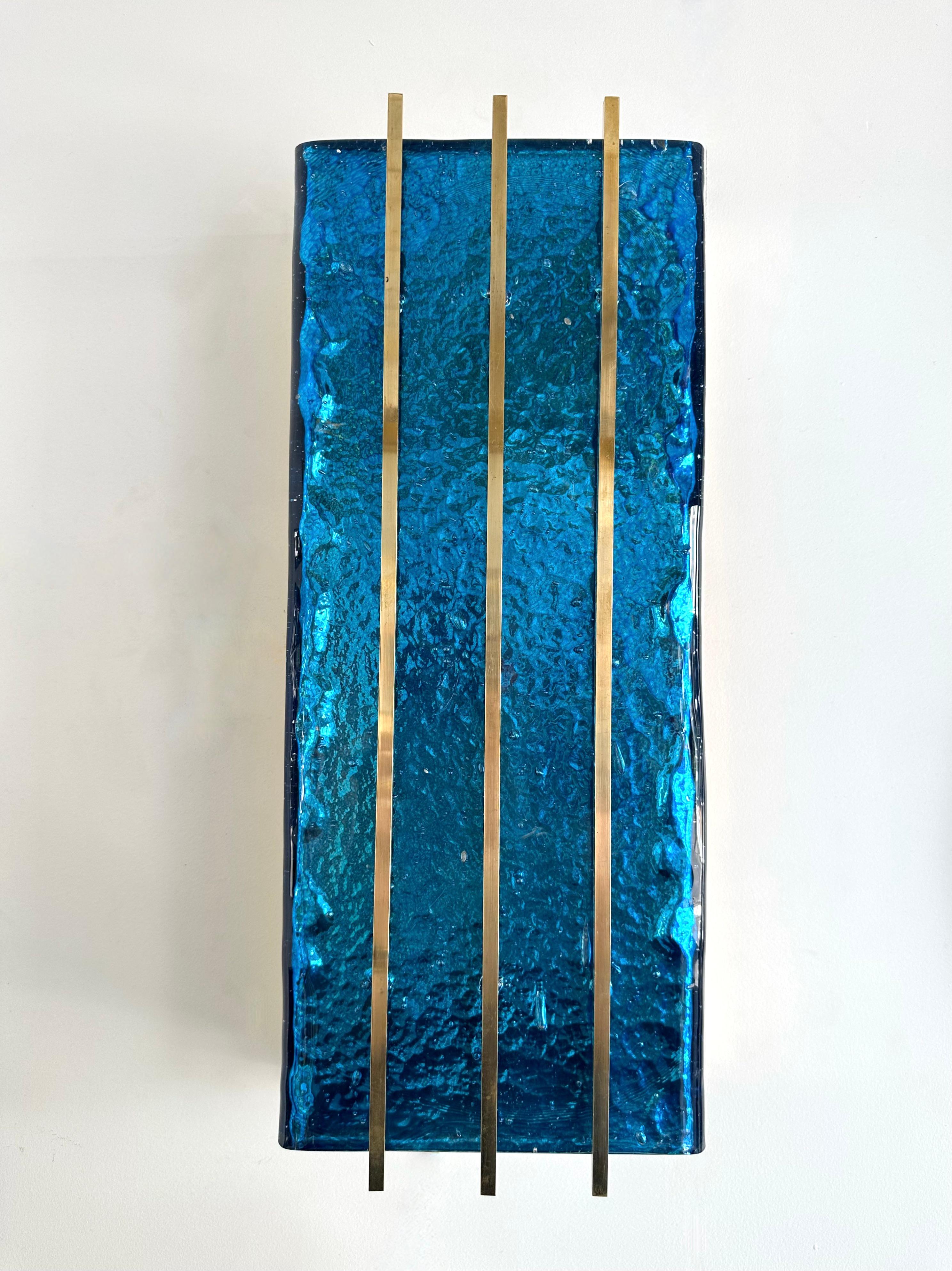 Contemporary Pair of Brass and Blue Murano Glass Sconces, Italy For Sale 8