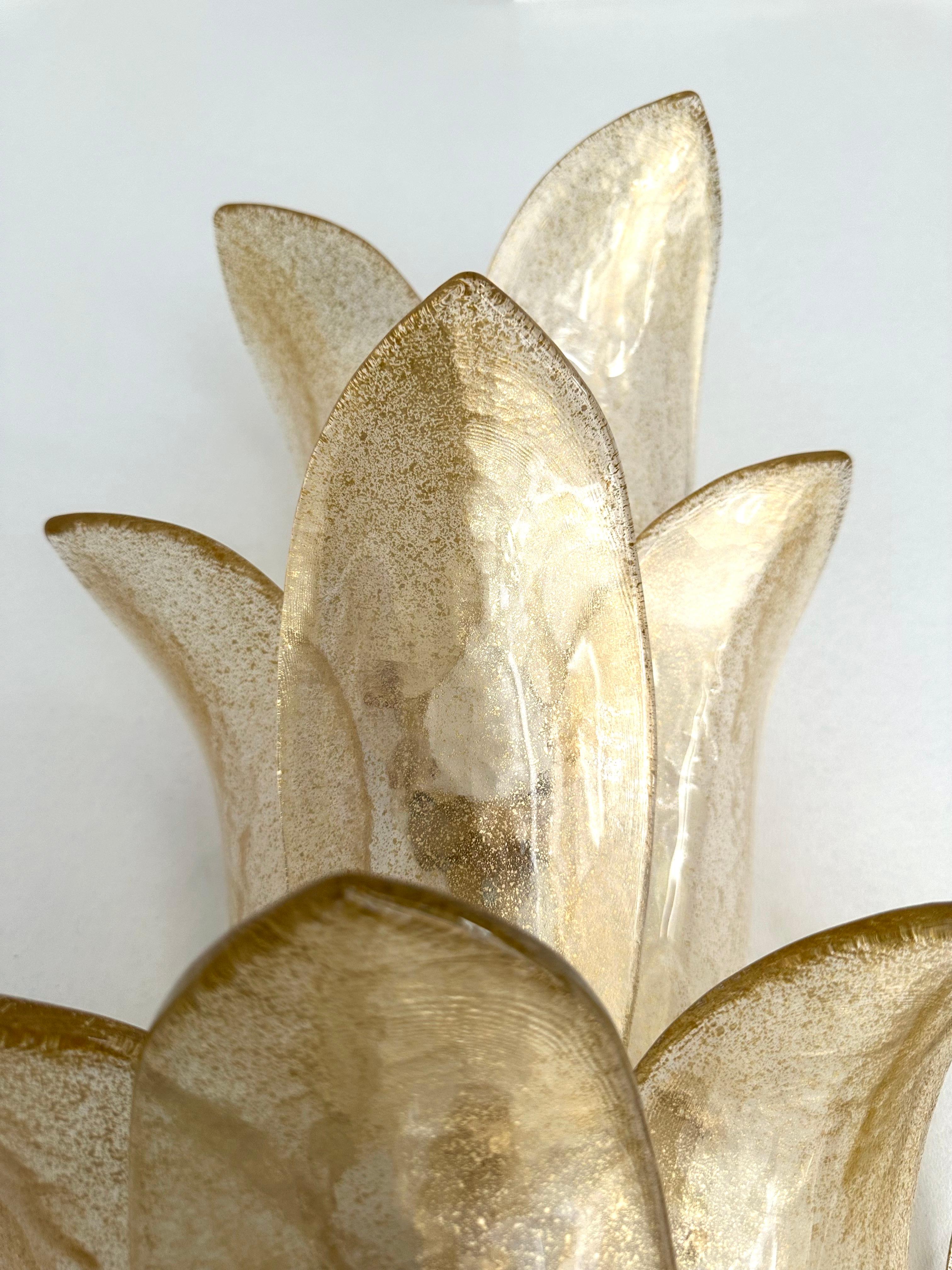 Contemporary Pair of Brass and Gilt Murano Glass Palm Tree Sconces, Italy For Sale 8