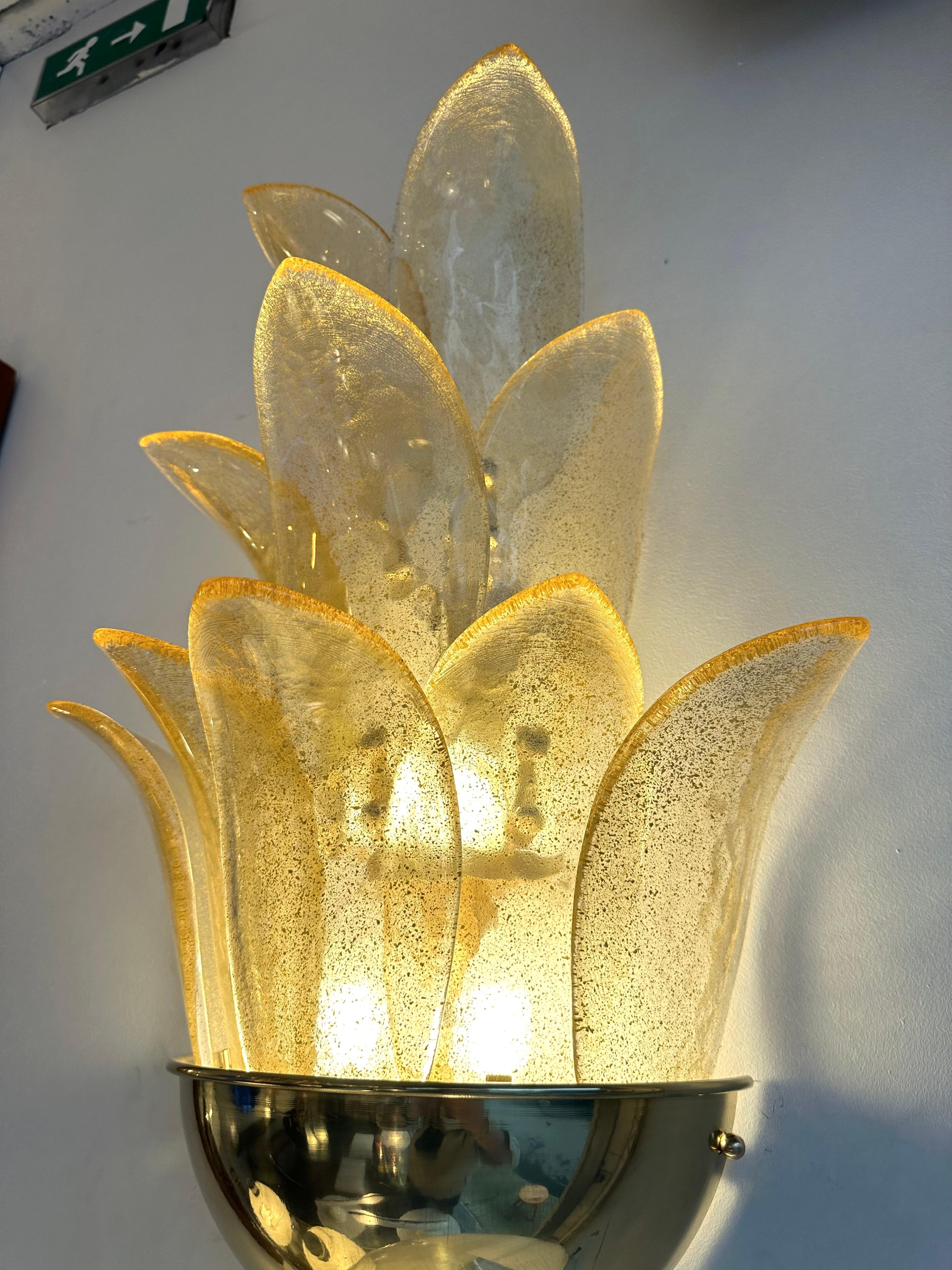 Mid-Century Modern Contemporary Pair of Brass and Gilt Murano Glass Palm Tree Sconces, Italy For Sale
