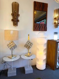 Contemporary Pair of Brass and Gilt Porcelain Daisy Lamps, Italy