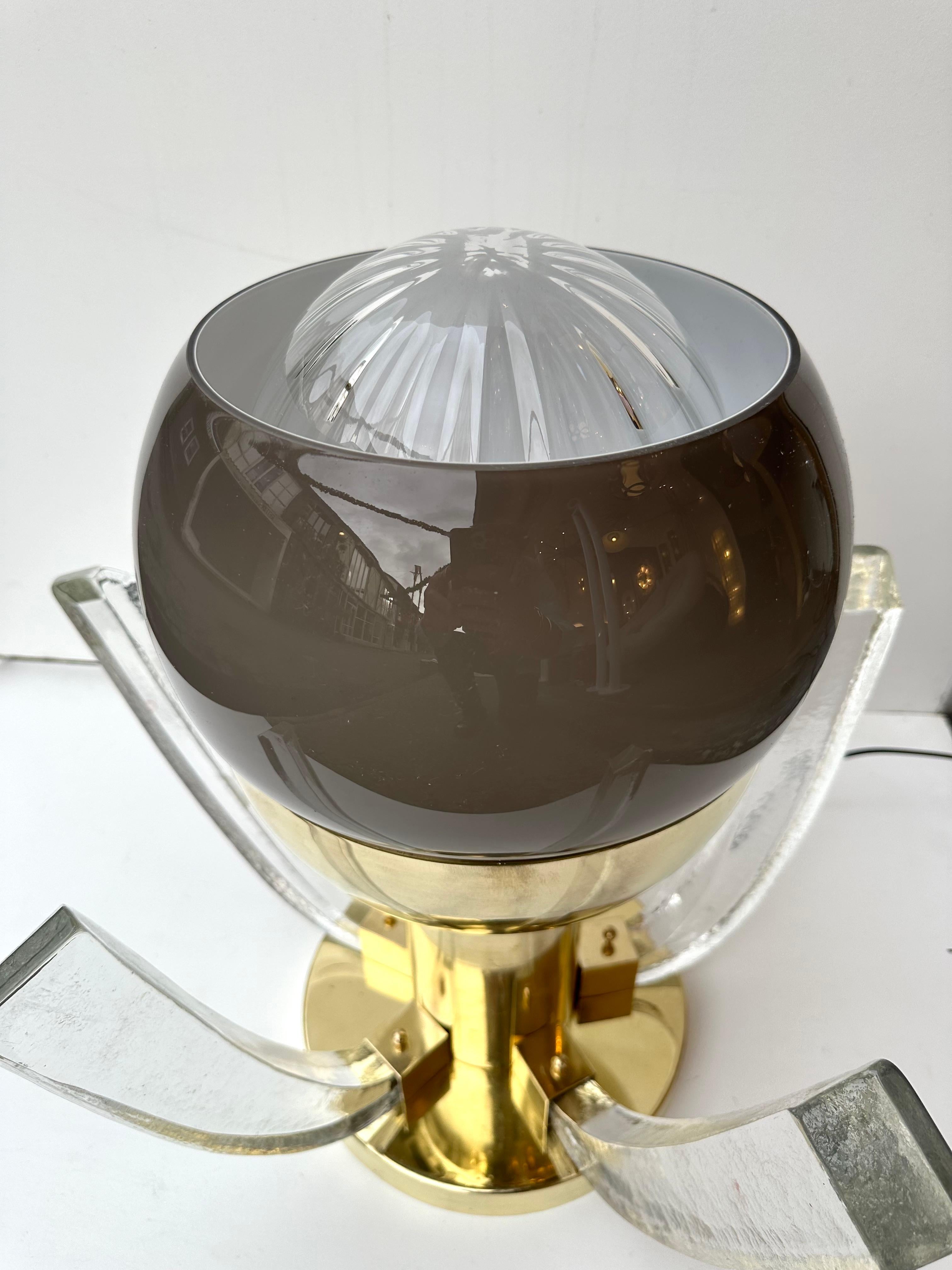 Paire de lampes contemporaines en laiton et verre de Murano gris, Italie en vente 3