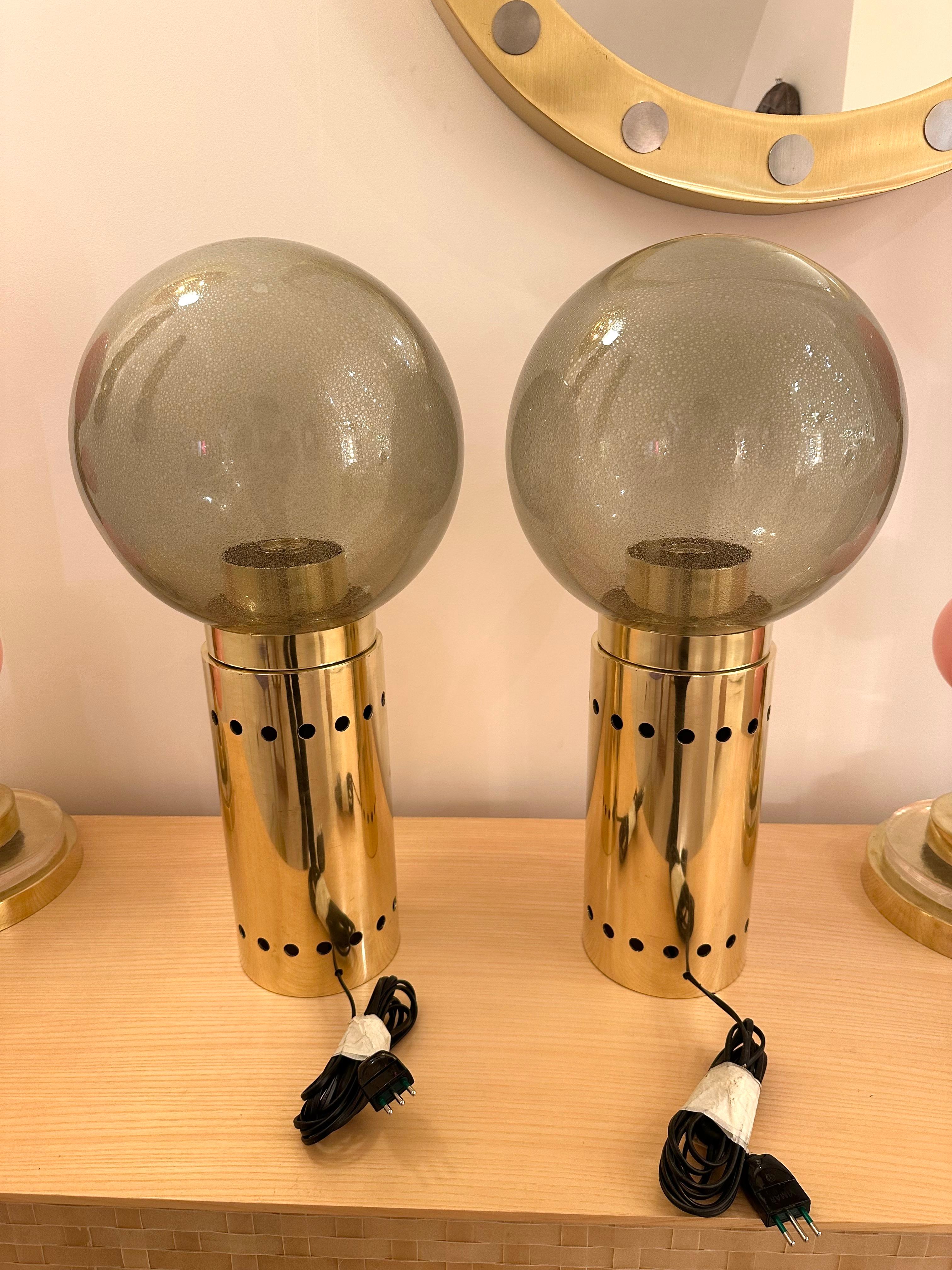 Contemporary Pair of Brass and Gray Murano Glass Globe Lamps, Italy For Sale 6