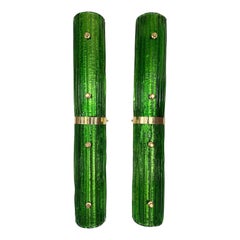 Coppia di lampade contemporanee in ottone e vetro di Murano verde, Italia