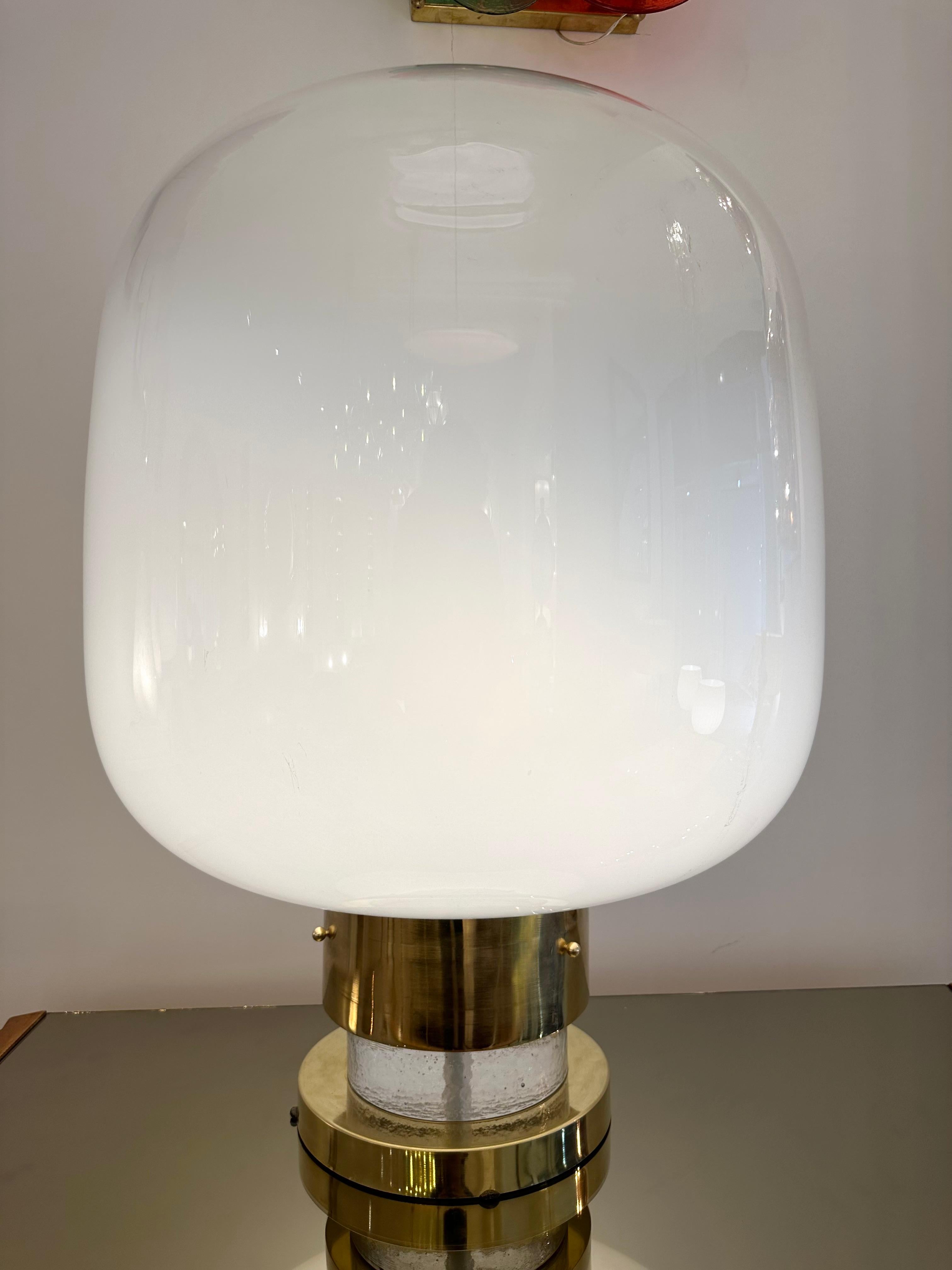Contemporary Pair of Brass and Murano Glass Bubble Balloon Lamps, Italy For Sale 1