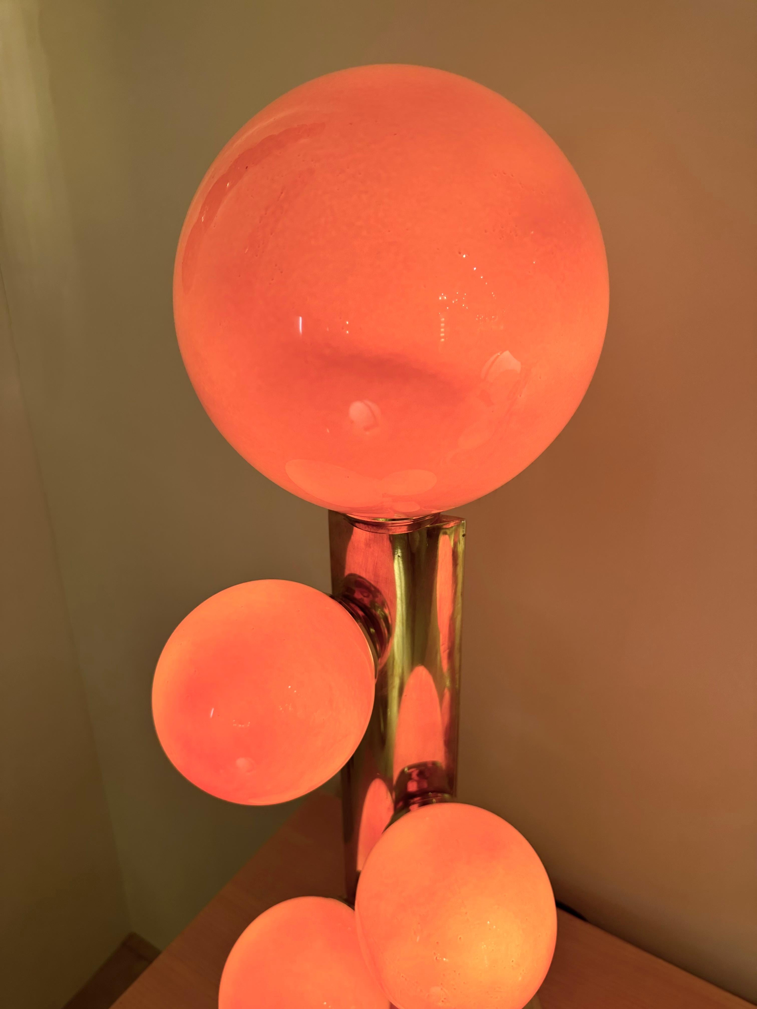 Contemporary Pair of Brass and Murano Glass Bubble Gum Lamps, Italy In New Condition For Sale In SAINT-OUEN, FR
