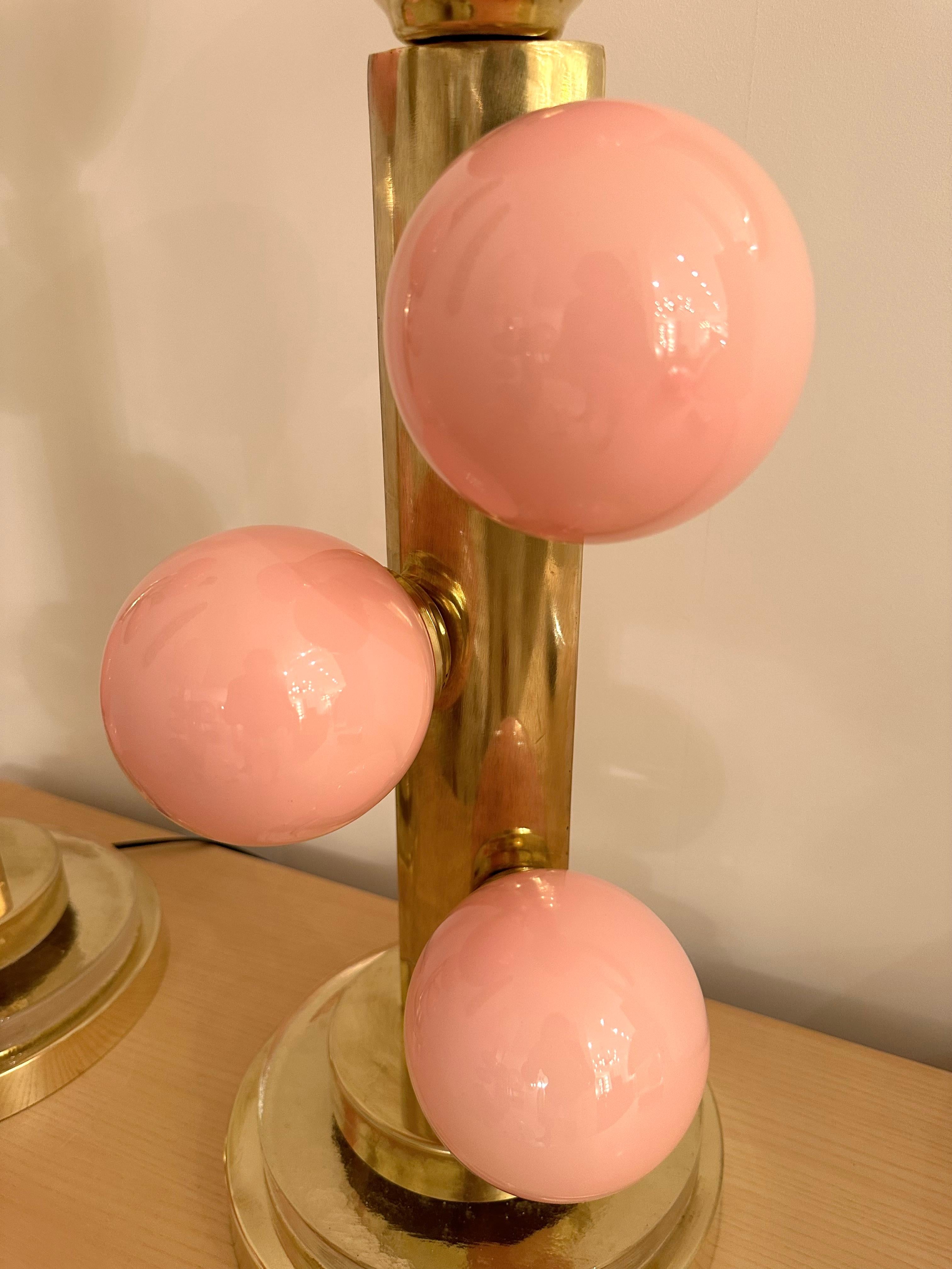 Contemporary Pair of Brass and Murano Glass Bubble Gum Lamps, Italy For Sale 4