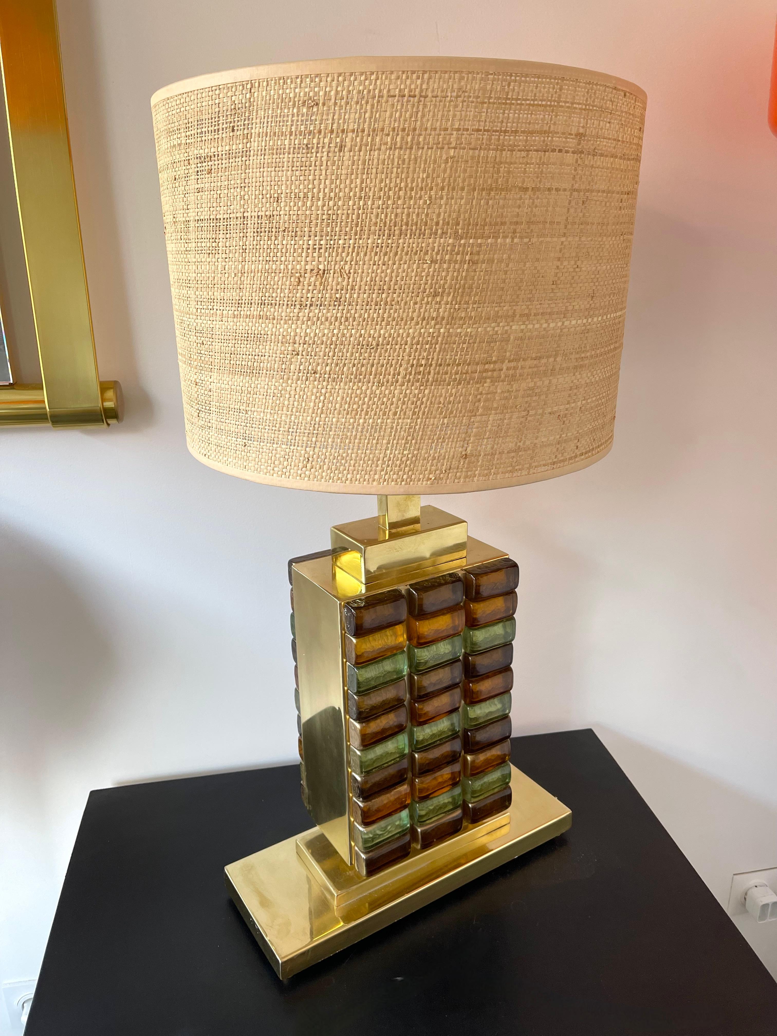 Pair of Murano glass cabochon and brass table or bedside lamps. Contemporary work from a small artisanal italian design workshop. In the mood of Mid-Century Modern, Hollywood Regency, Venini, Mazzega, La Murrina, Veronese, Barovier, Fratelli Toso,