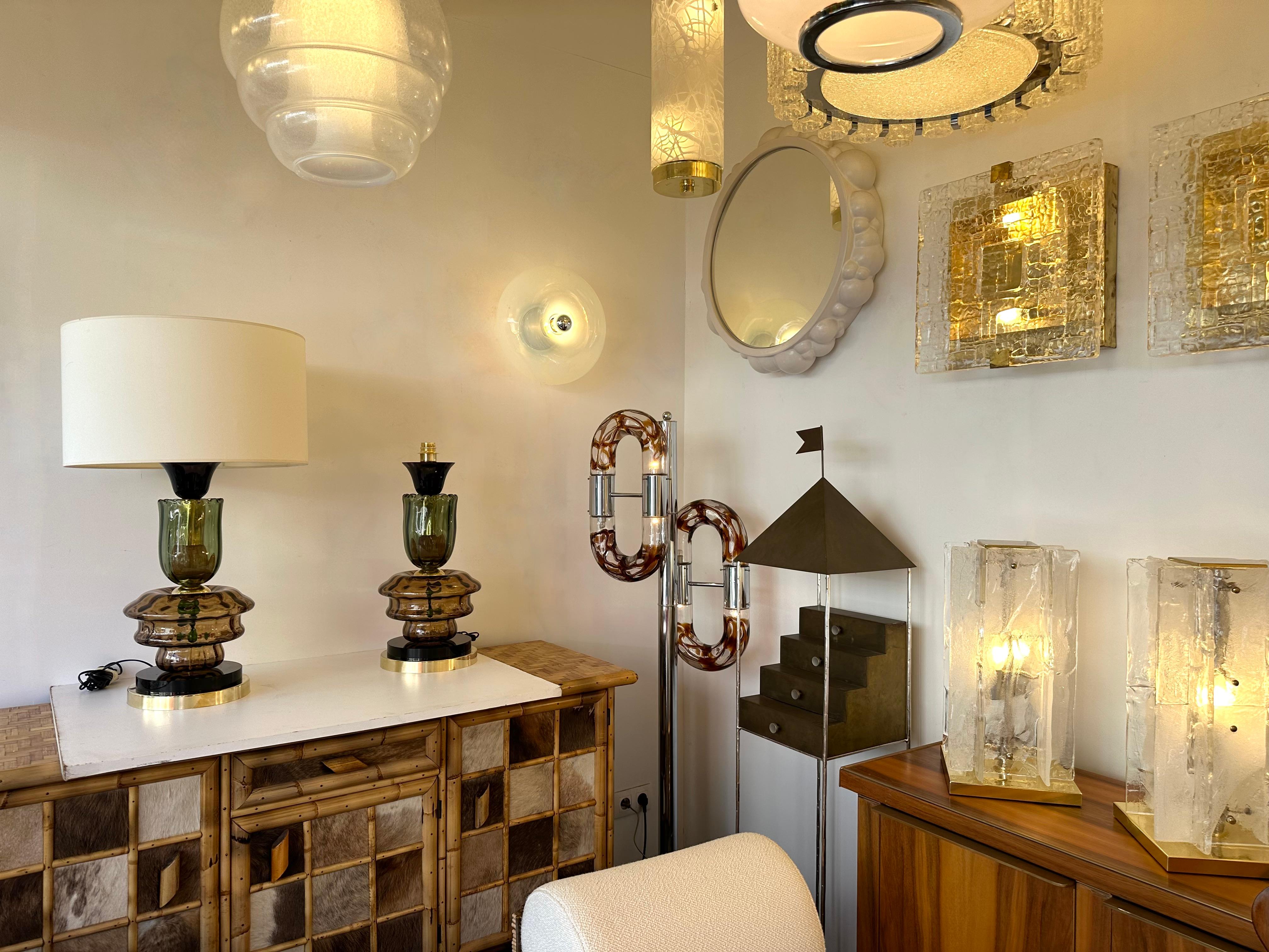 Contemporary Pair of Brass and Murano Glass Flower Lamps, Italy For Sale 7