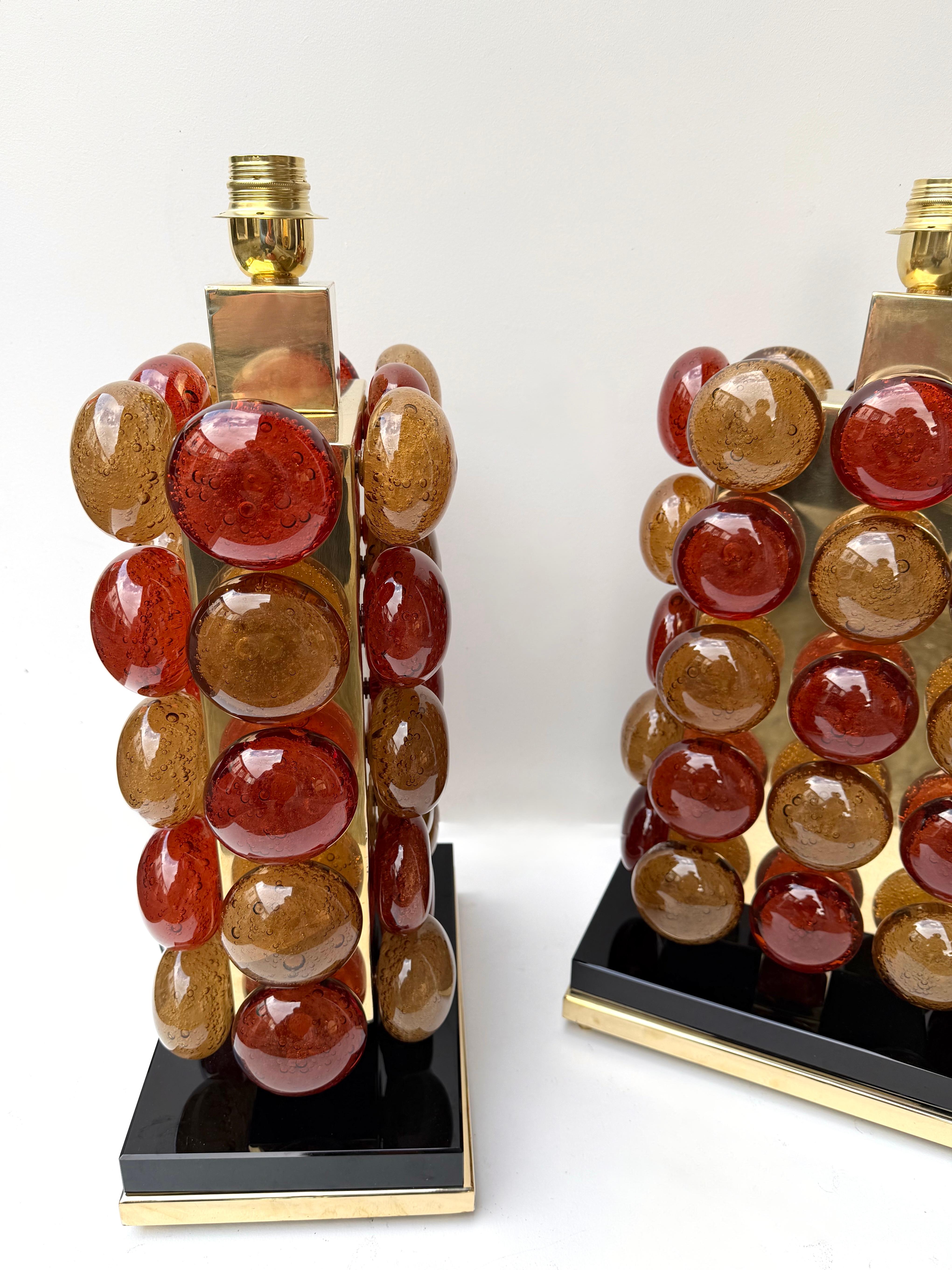 Contemporary Pair of Brass and Murano Glass Macaroons Lamps, Italy For Sale 6