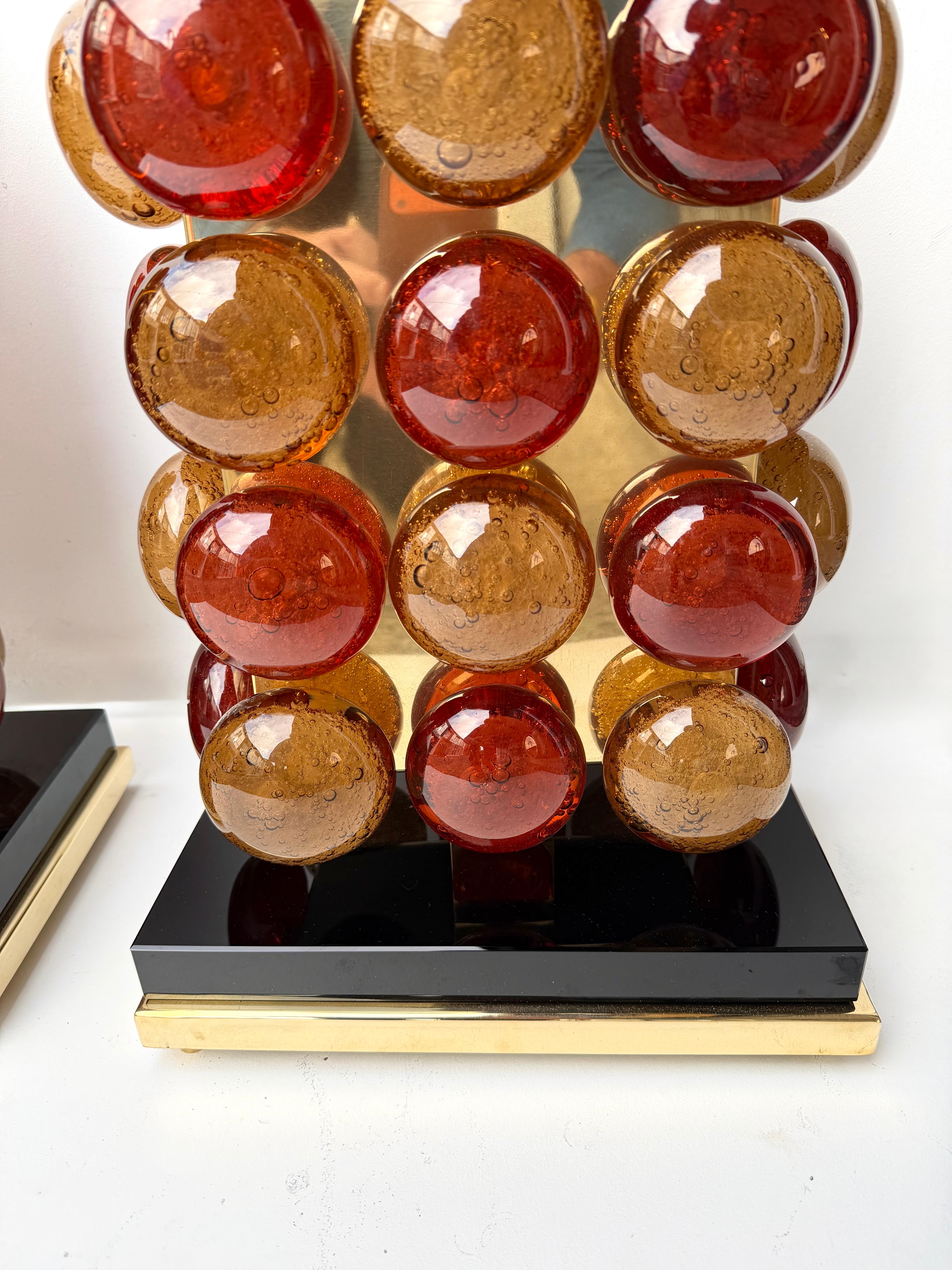 Contemporary Pair of Brass and Murano Glass Macaroons Lamps, Italy For Sale 1